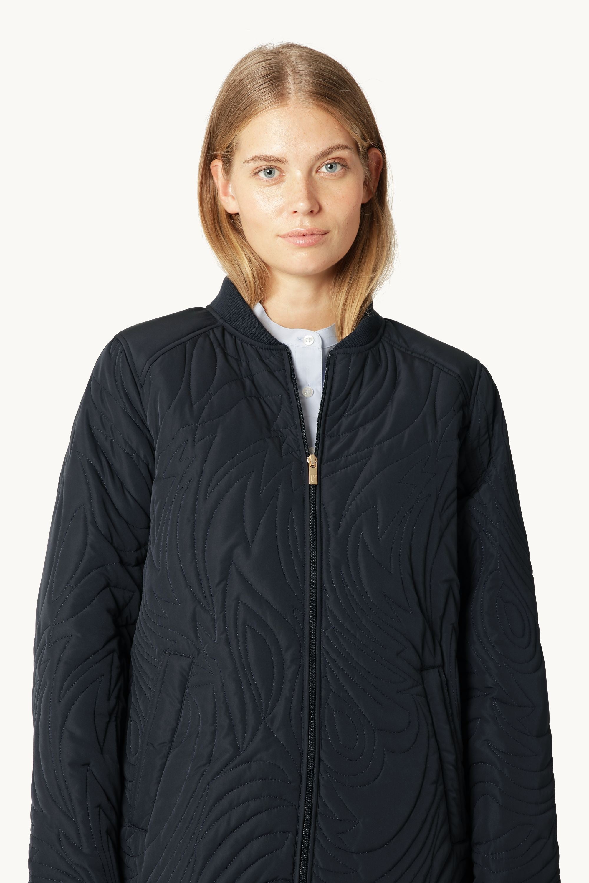 Short Quilt Jacket - Dark Indigo