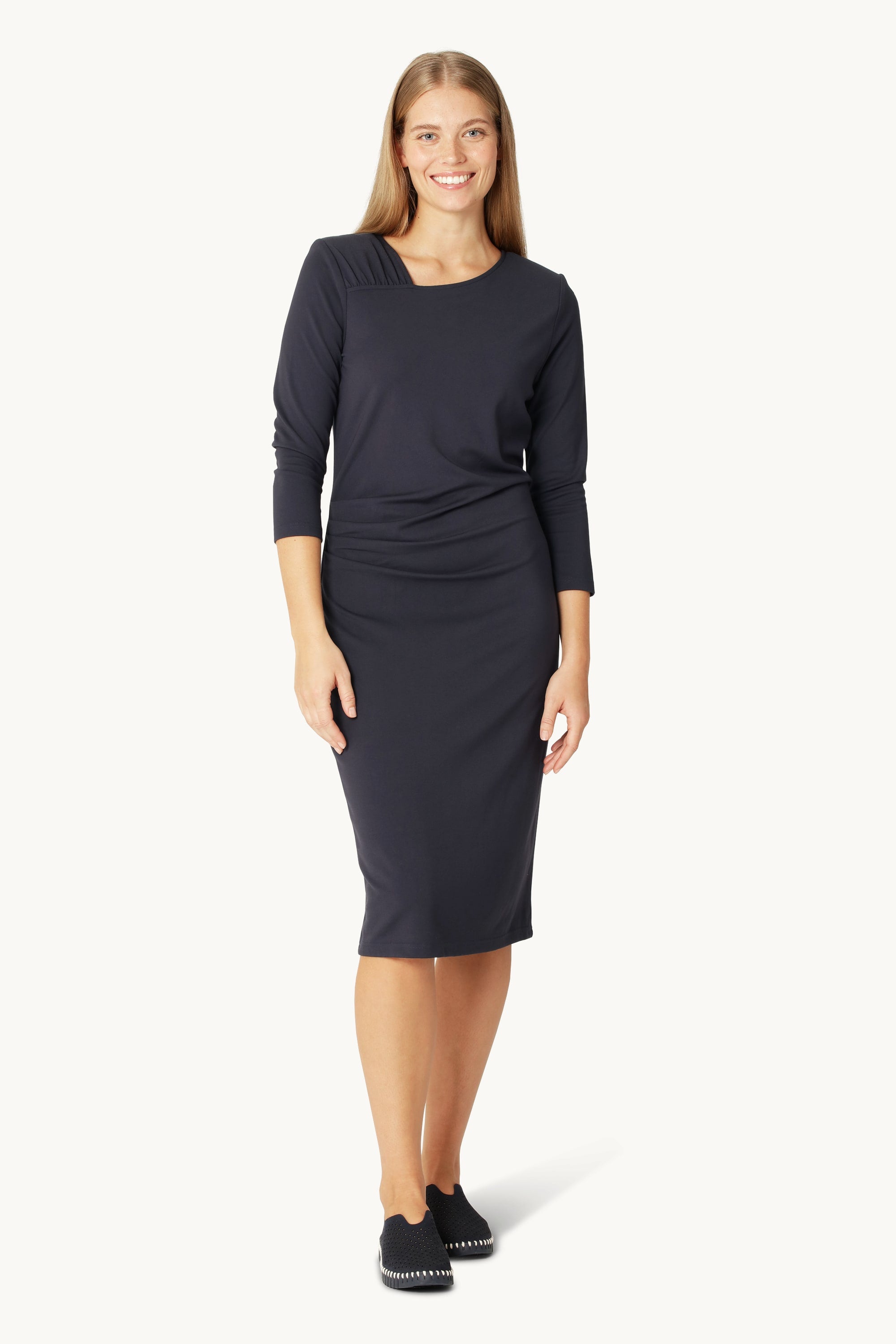 Dress With Pleats - Dark Indigo