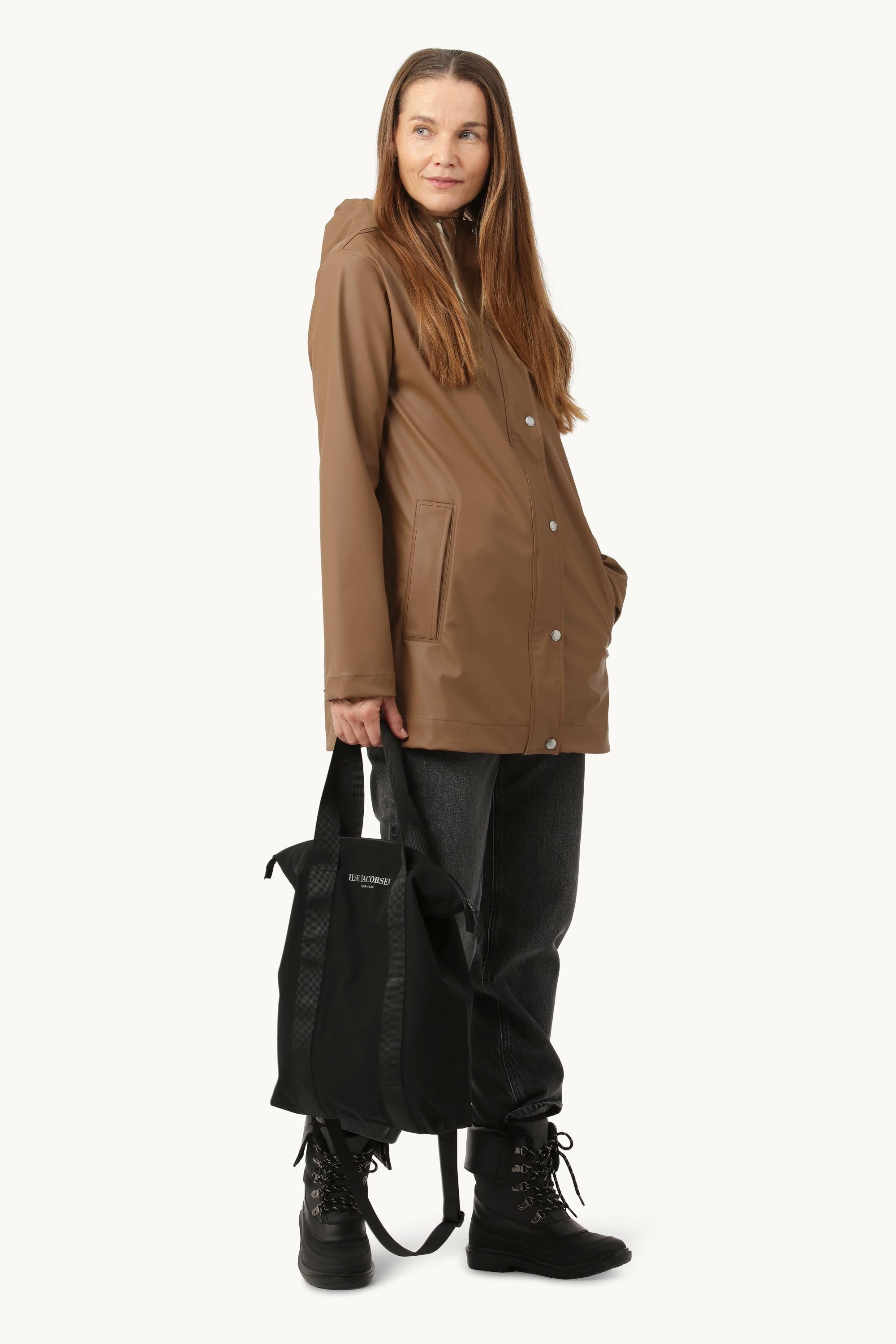 Light Raincoat - Acorn