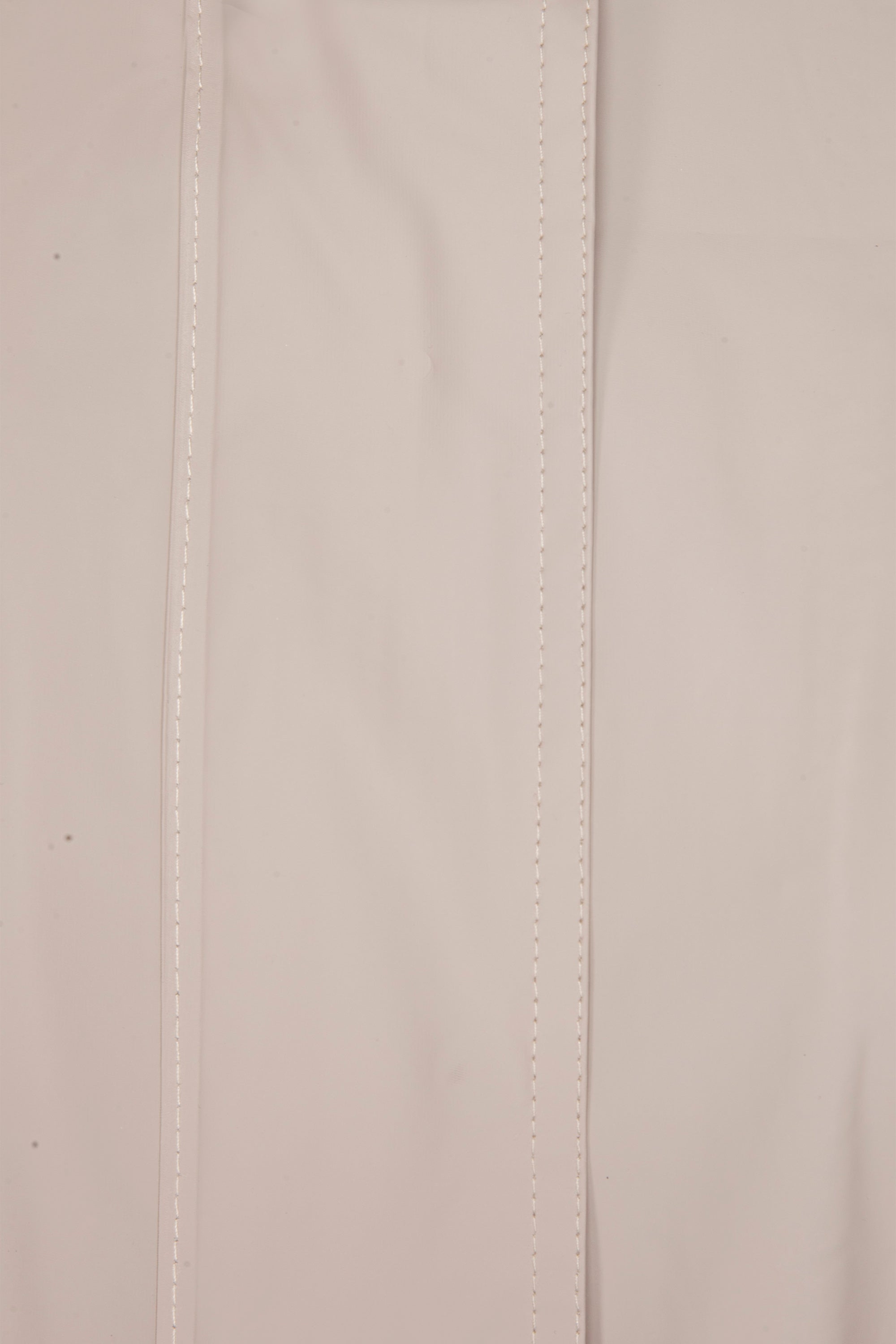 Light Raincoat - Atmosphere