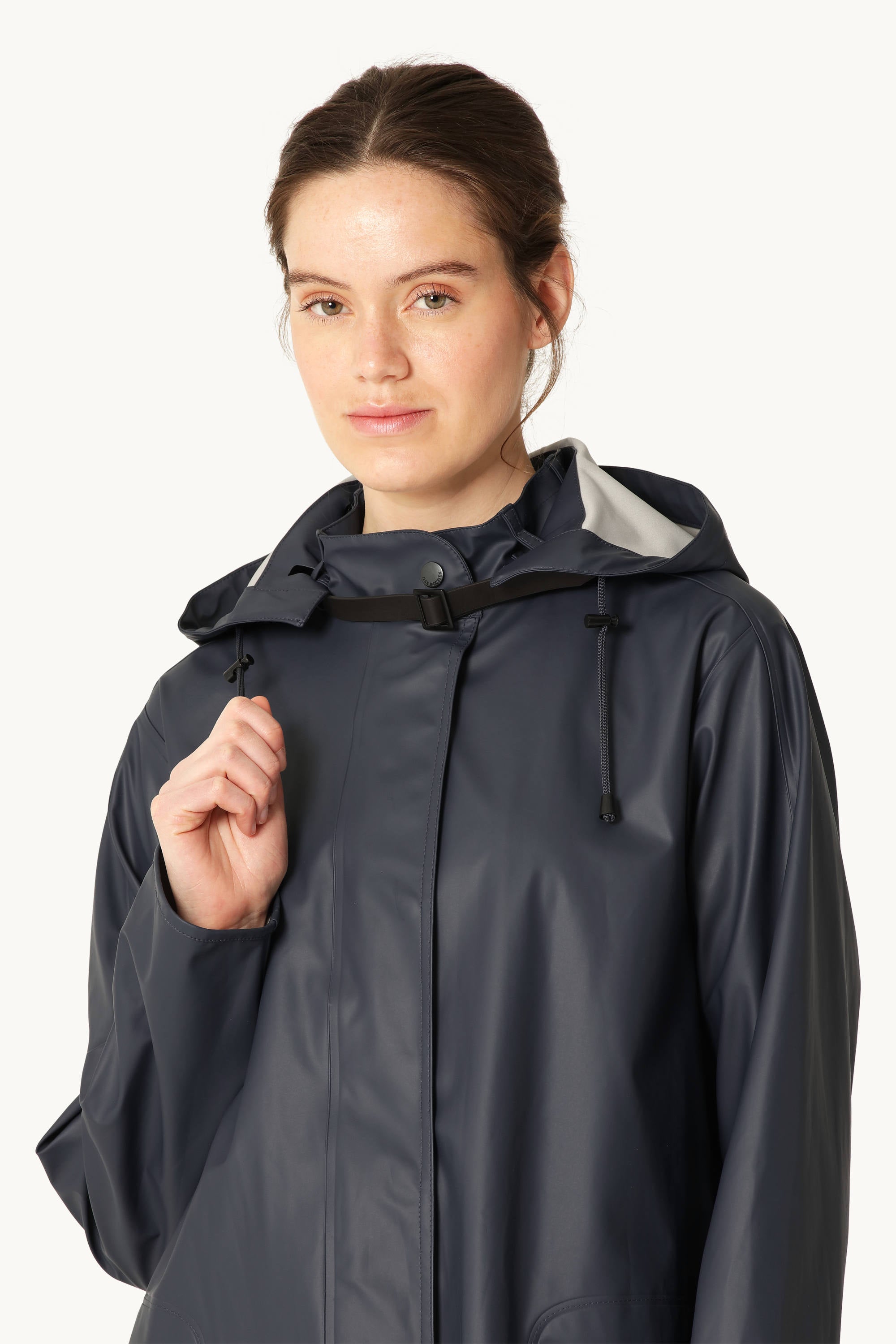 Light Raincoat - Ombre Blue