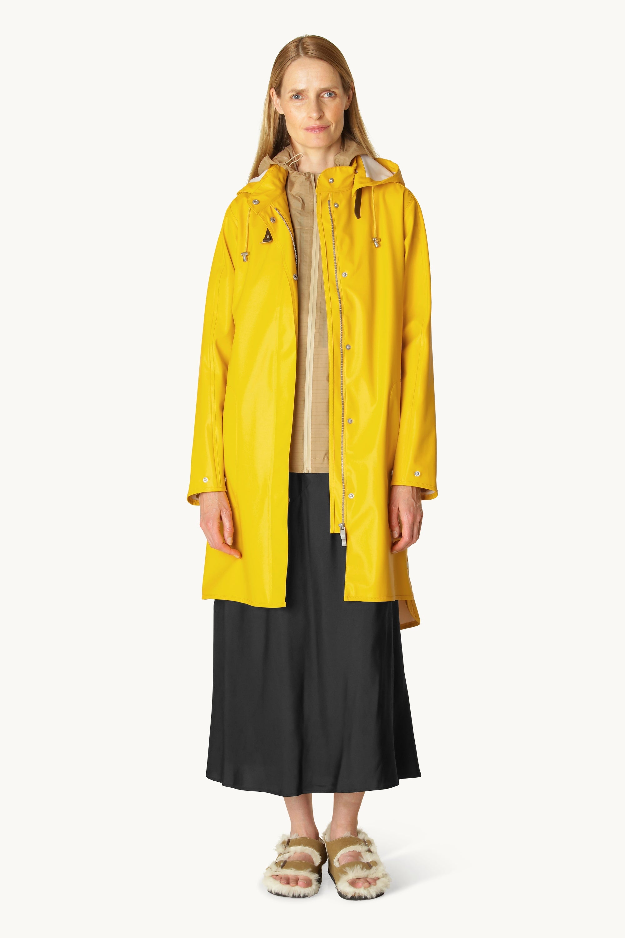 Light Raincoat - Cyber Yellow