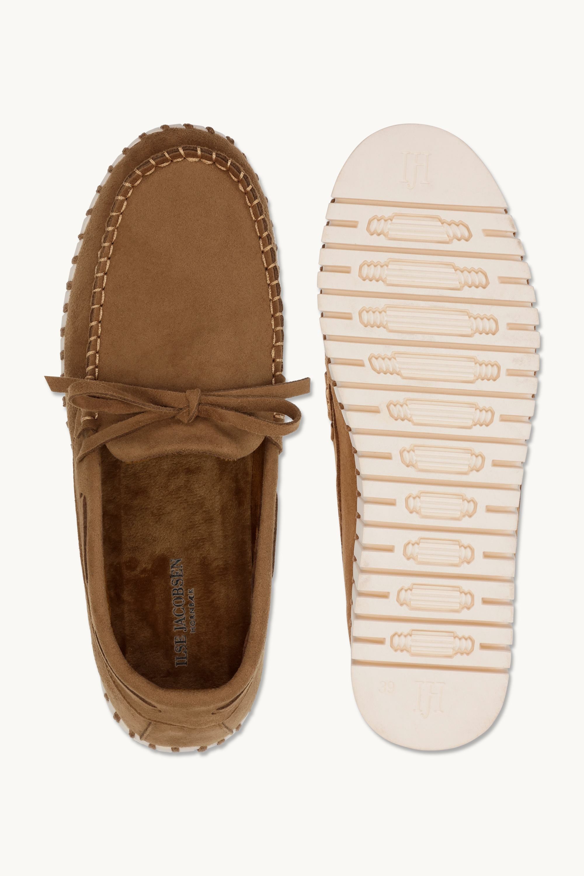 Tulip Sailor Shoe - Cashew Pearled Ivory