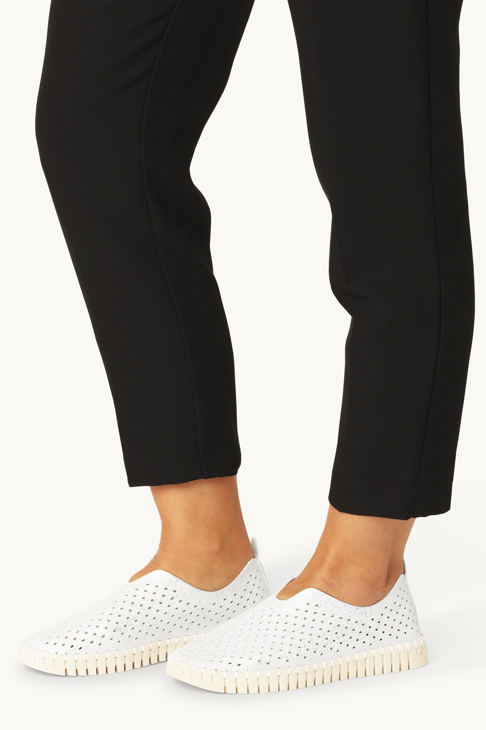 Tulip Glitter - White Pearled Ivory