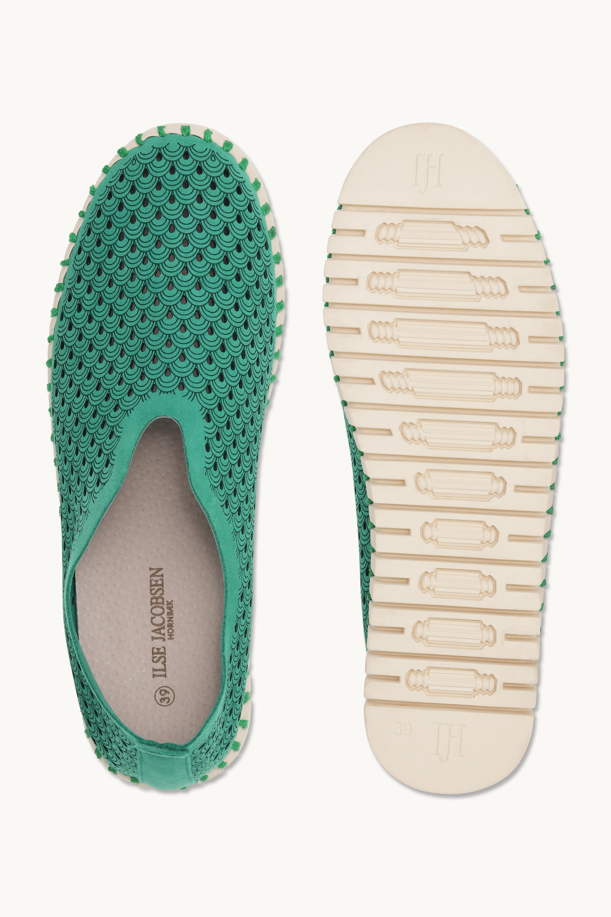 Tulip Flats - Spruce Pearled Ivory