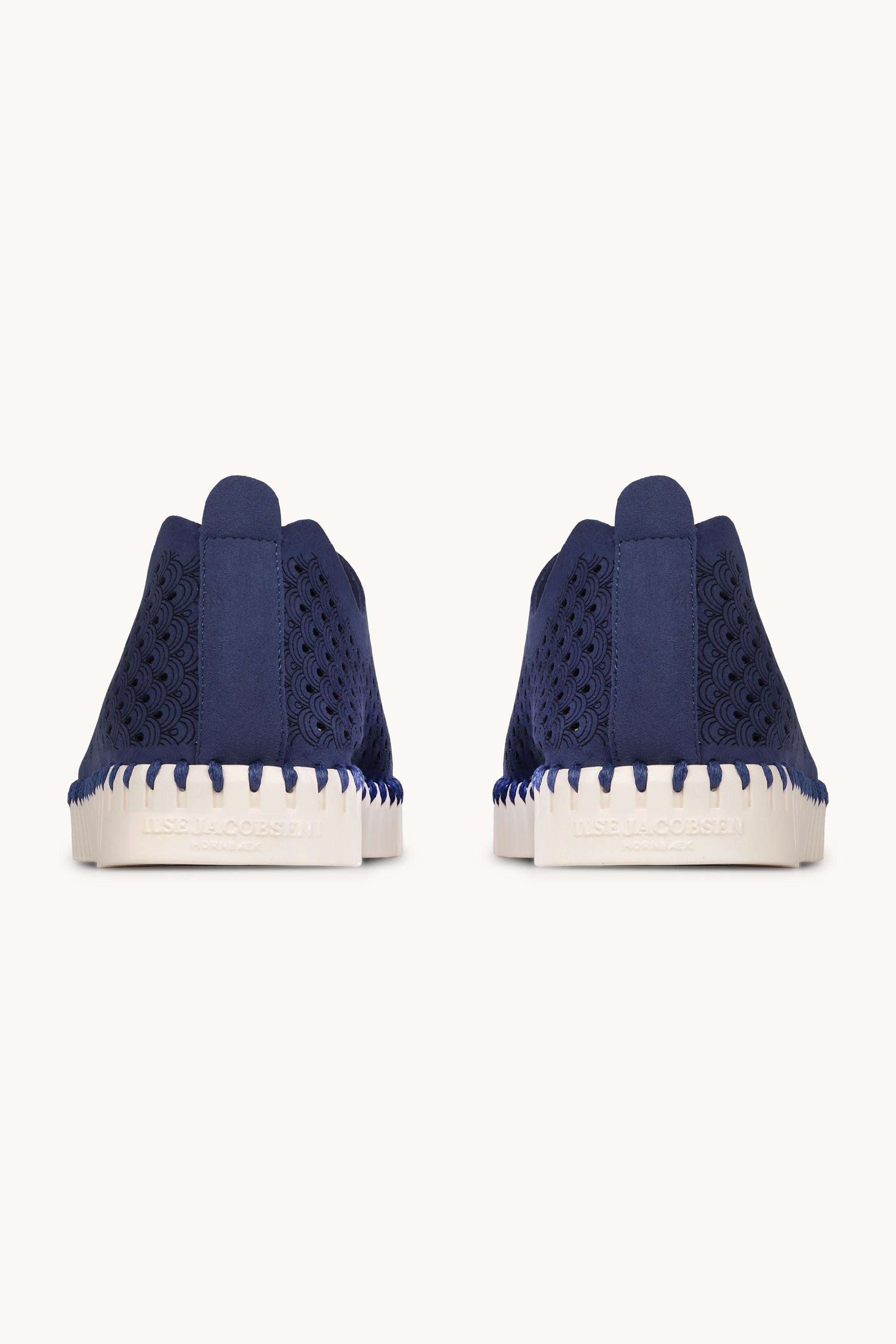 Tulip Shoe - Estate Blue