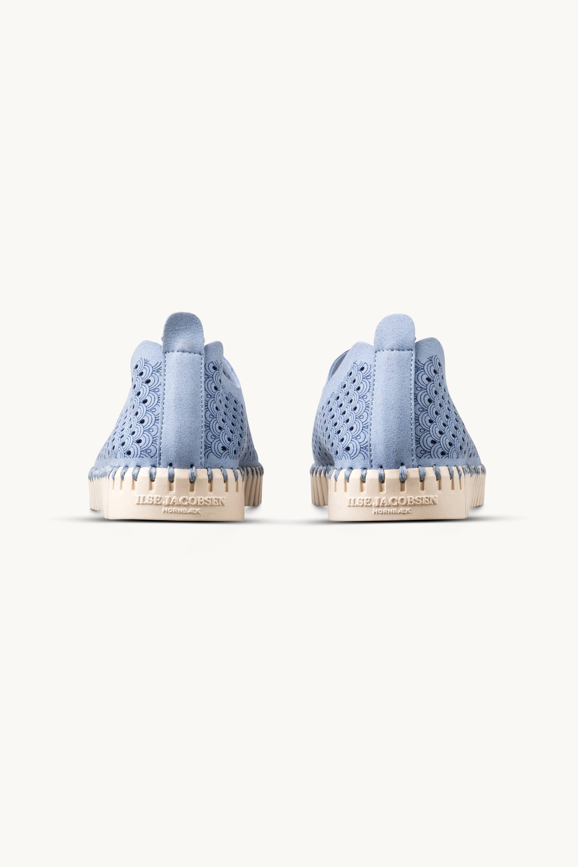Tulip Shoe - Cornflower Pearled Ivory