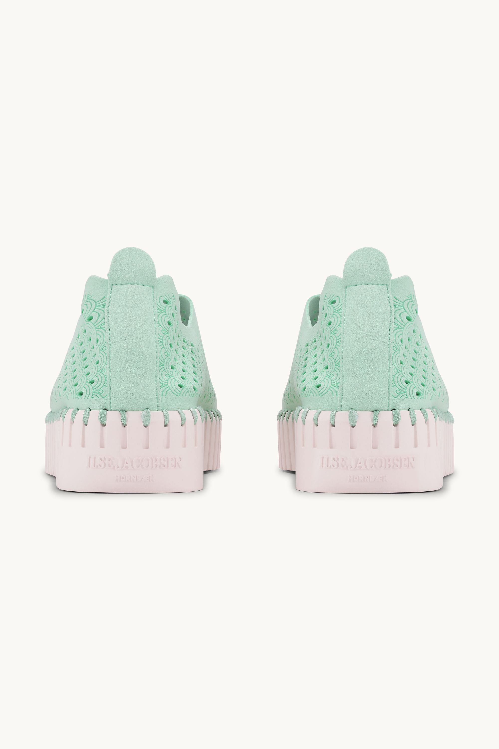 Platform Tulip Flats - Yucca