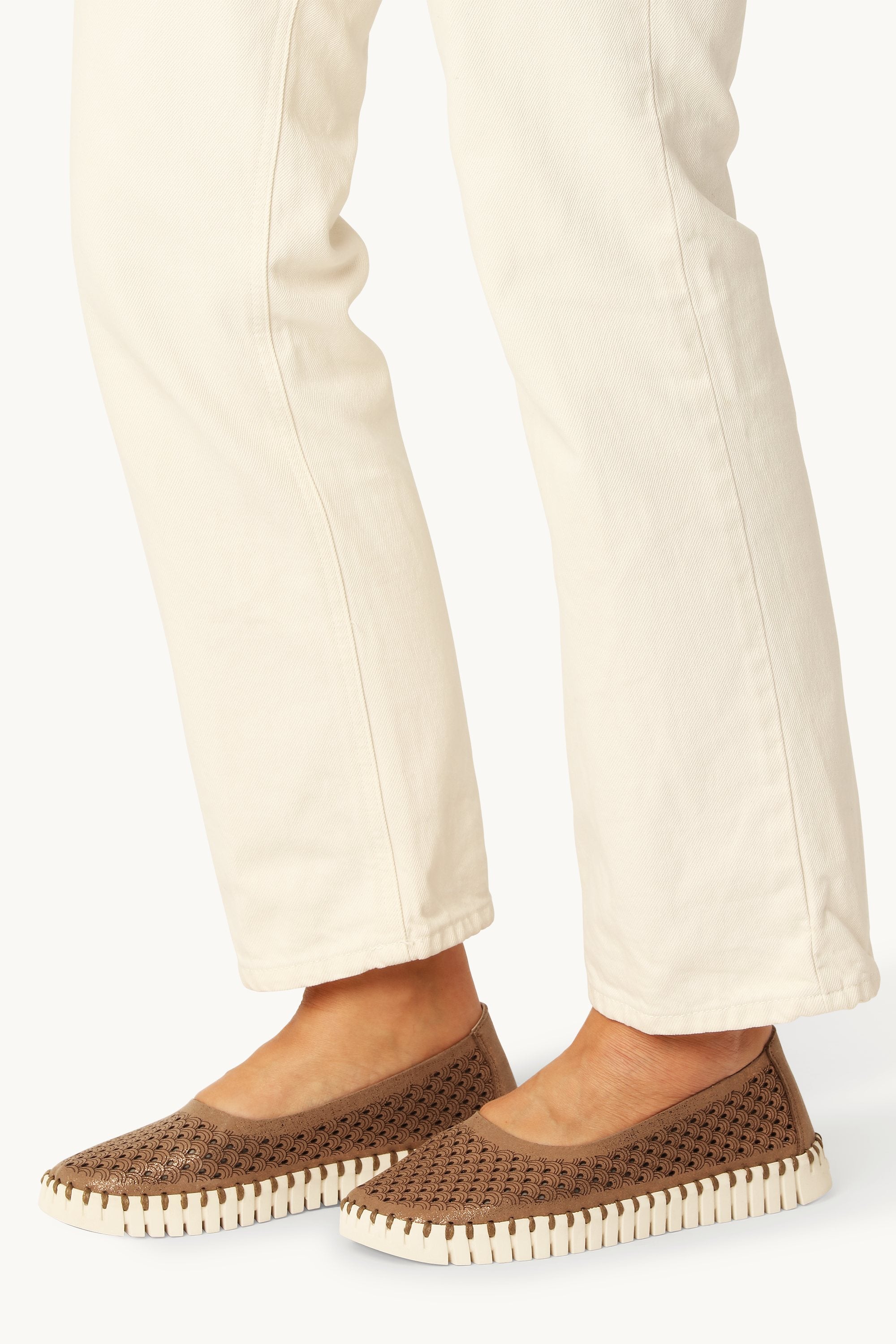 Ballerina Glitter - Nougat Pearled Ivory