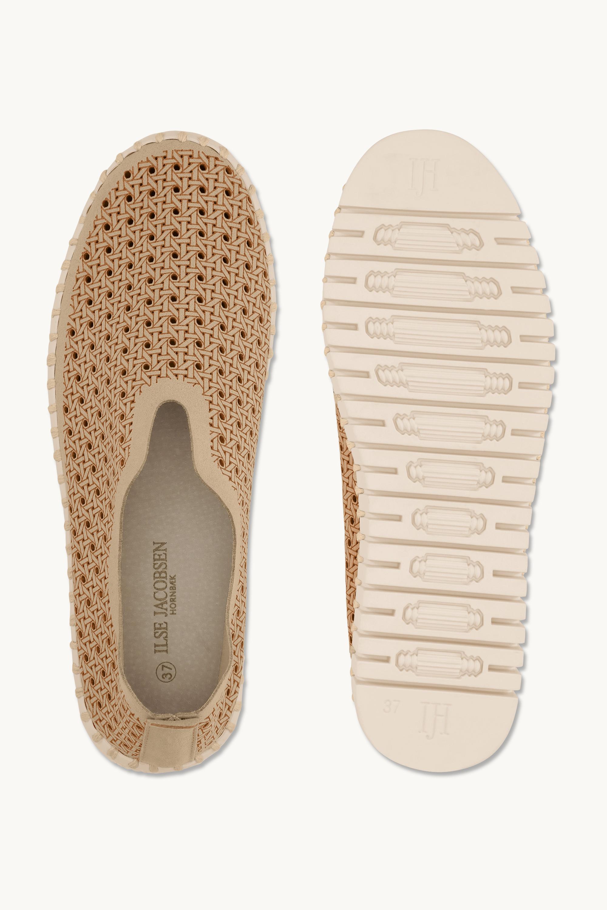 Tulip Flats - Latte Pearled Ivory