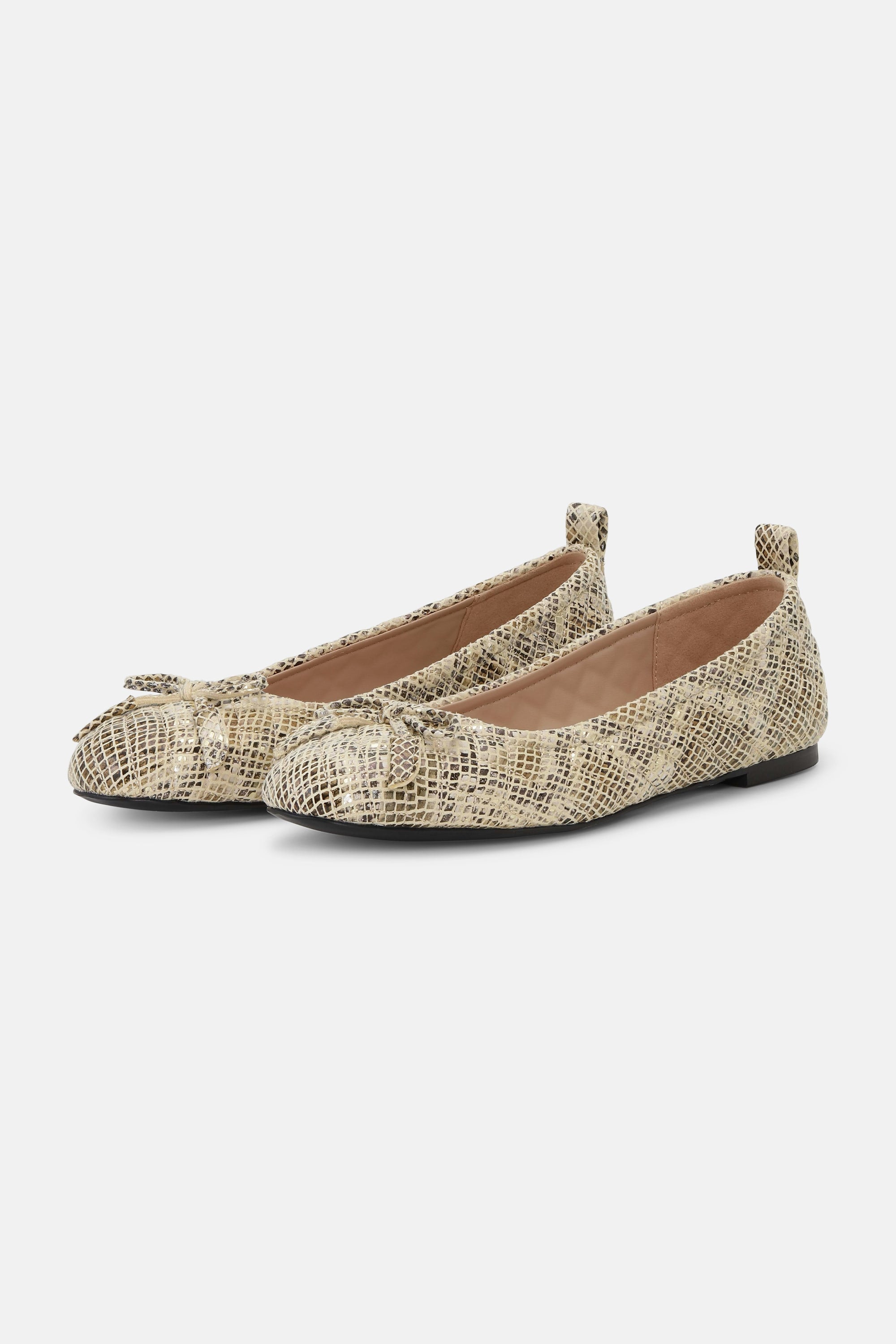 Quilted Ballerina - Latte Black