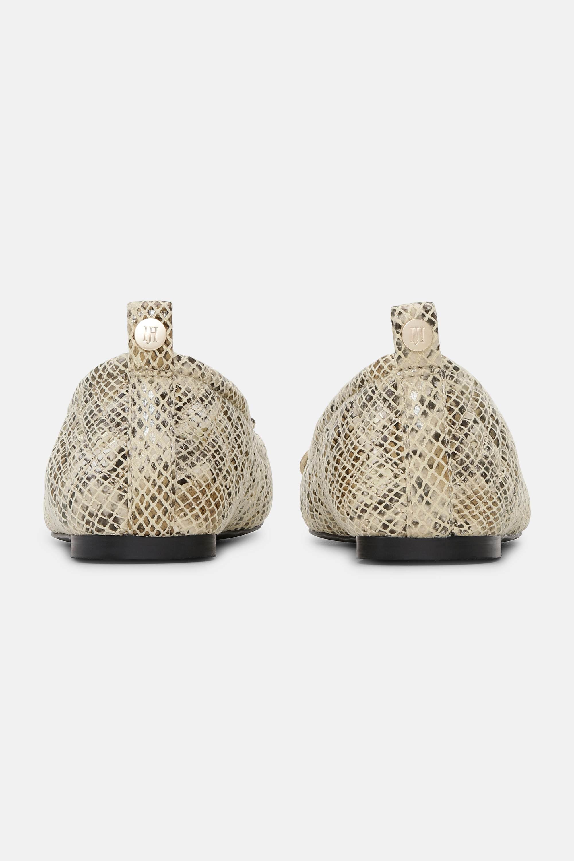 Quilted Ballerina - Latte Black