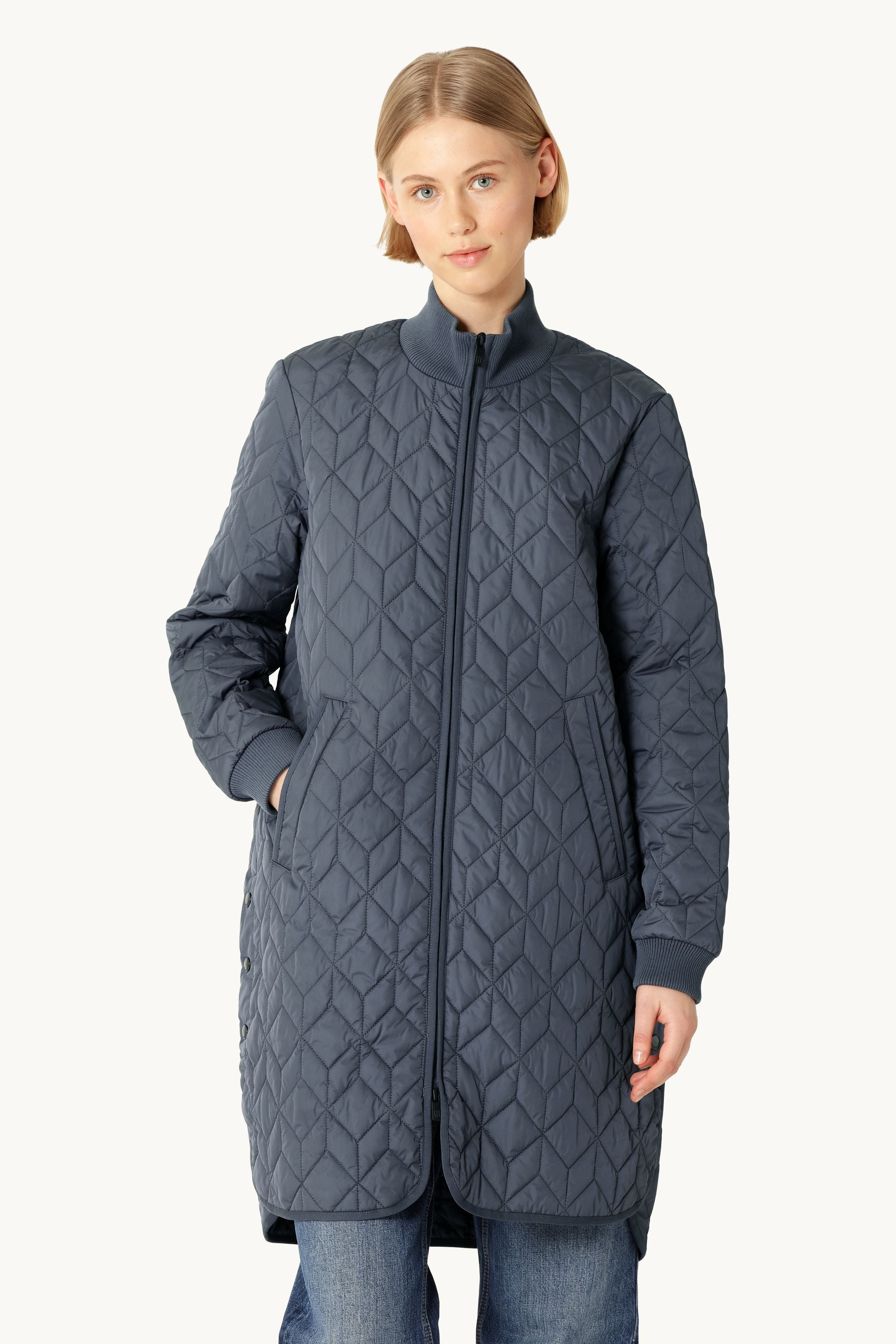 Long Padded Quilt Jacket - Ombre Blue