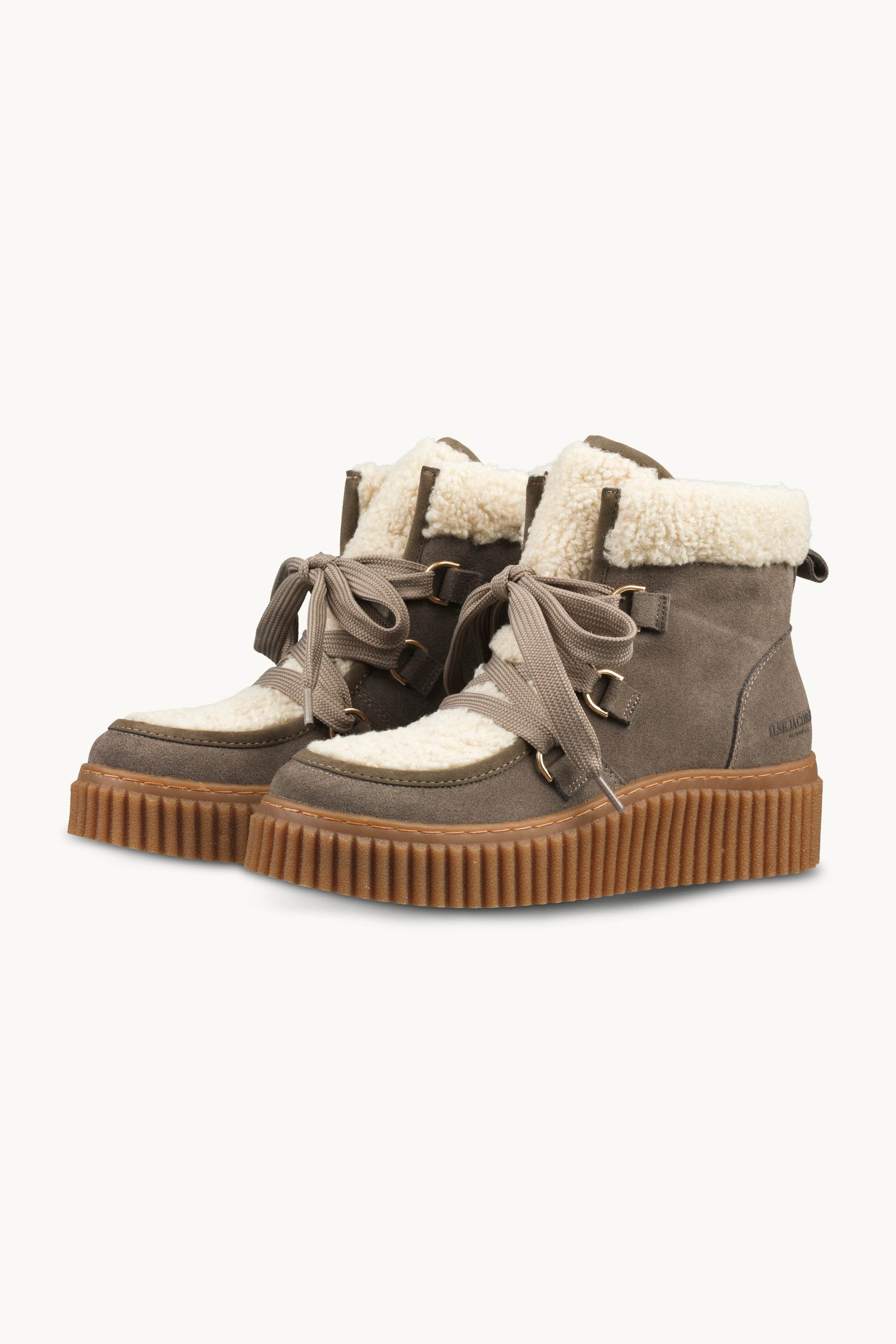 Suede Boots With Shoelaces - Falcon Clay