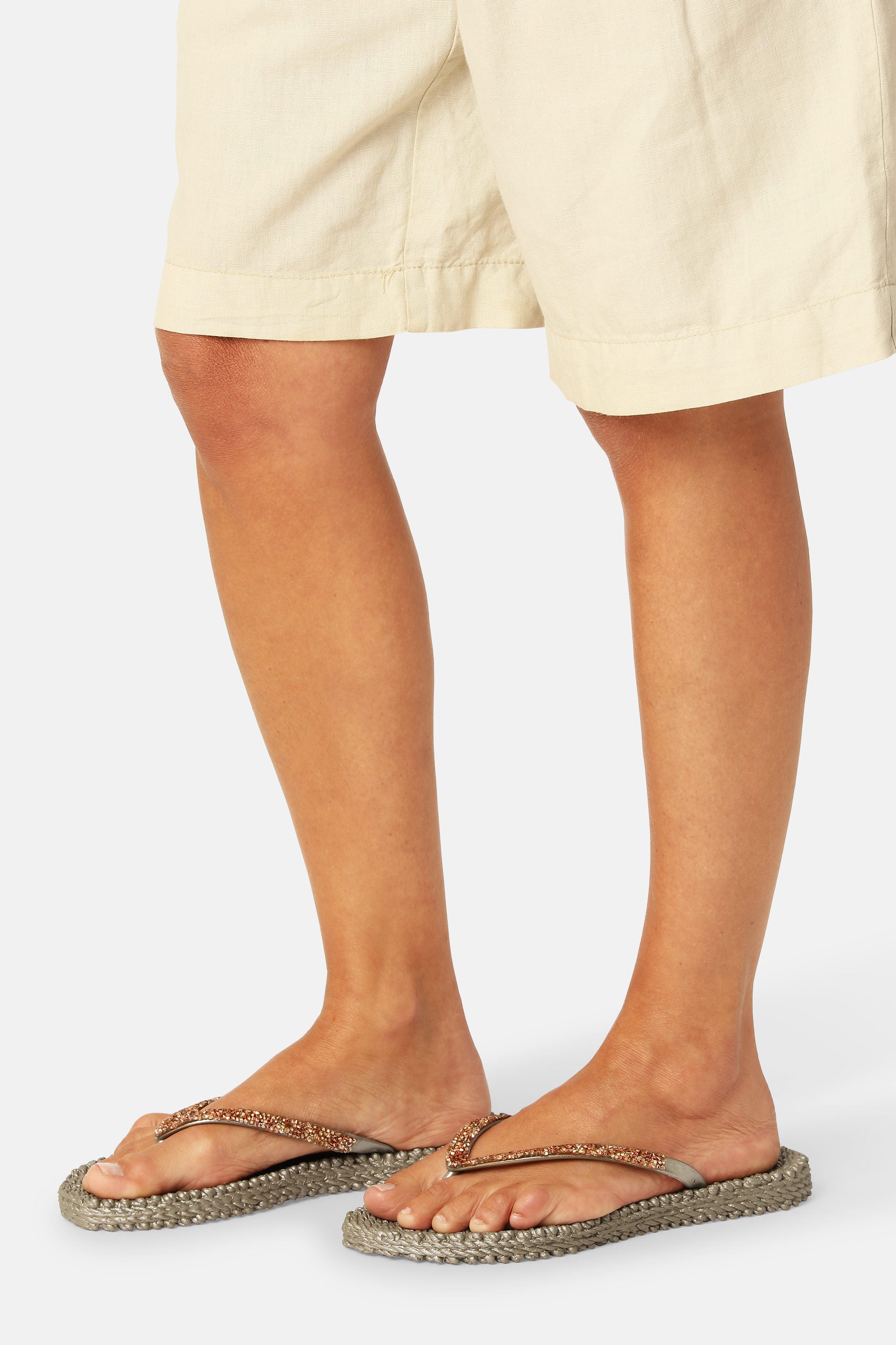 Flip Flops with Rhinestones - Platin