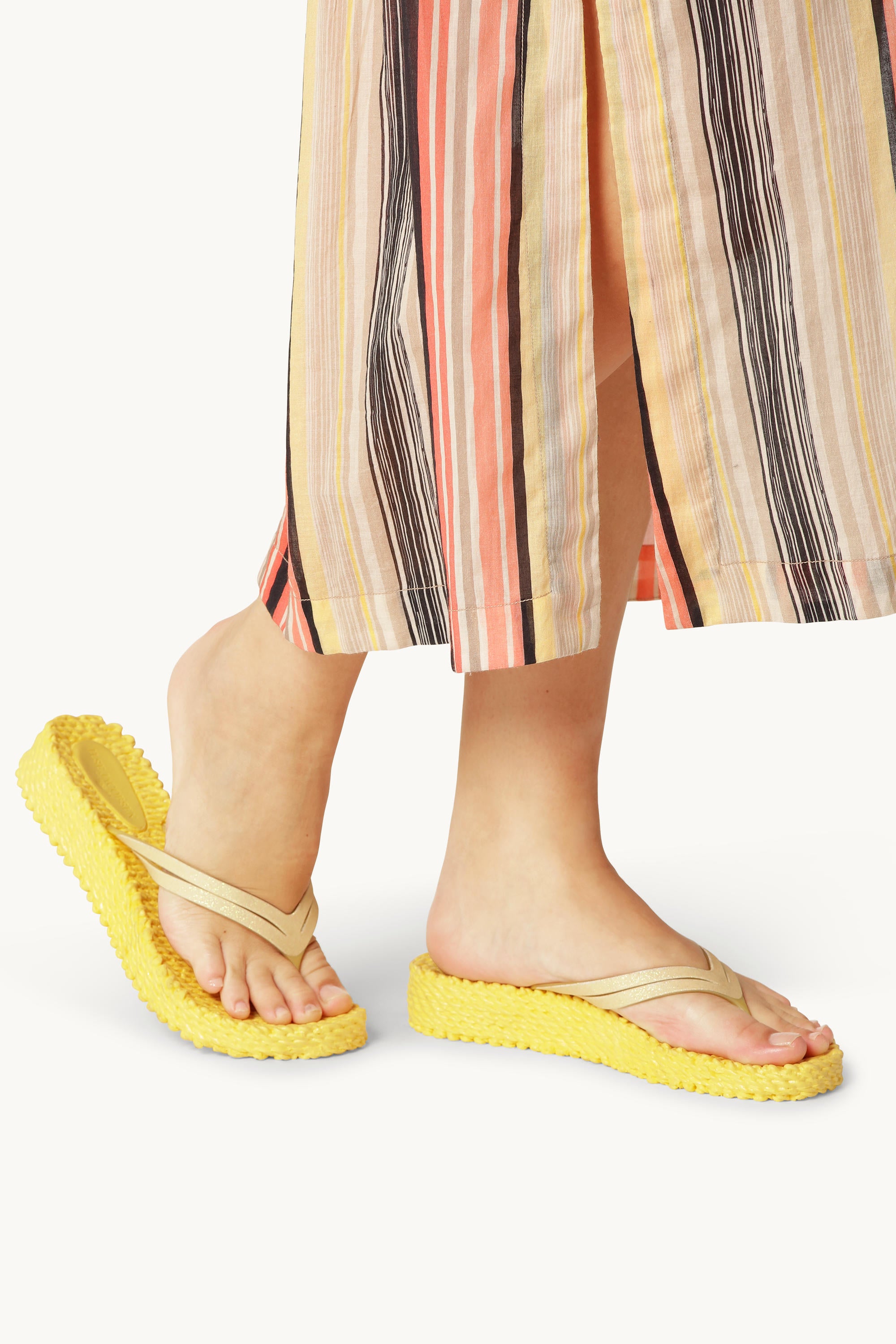 Platform Flip-flops Glitter - Pale Banana