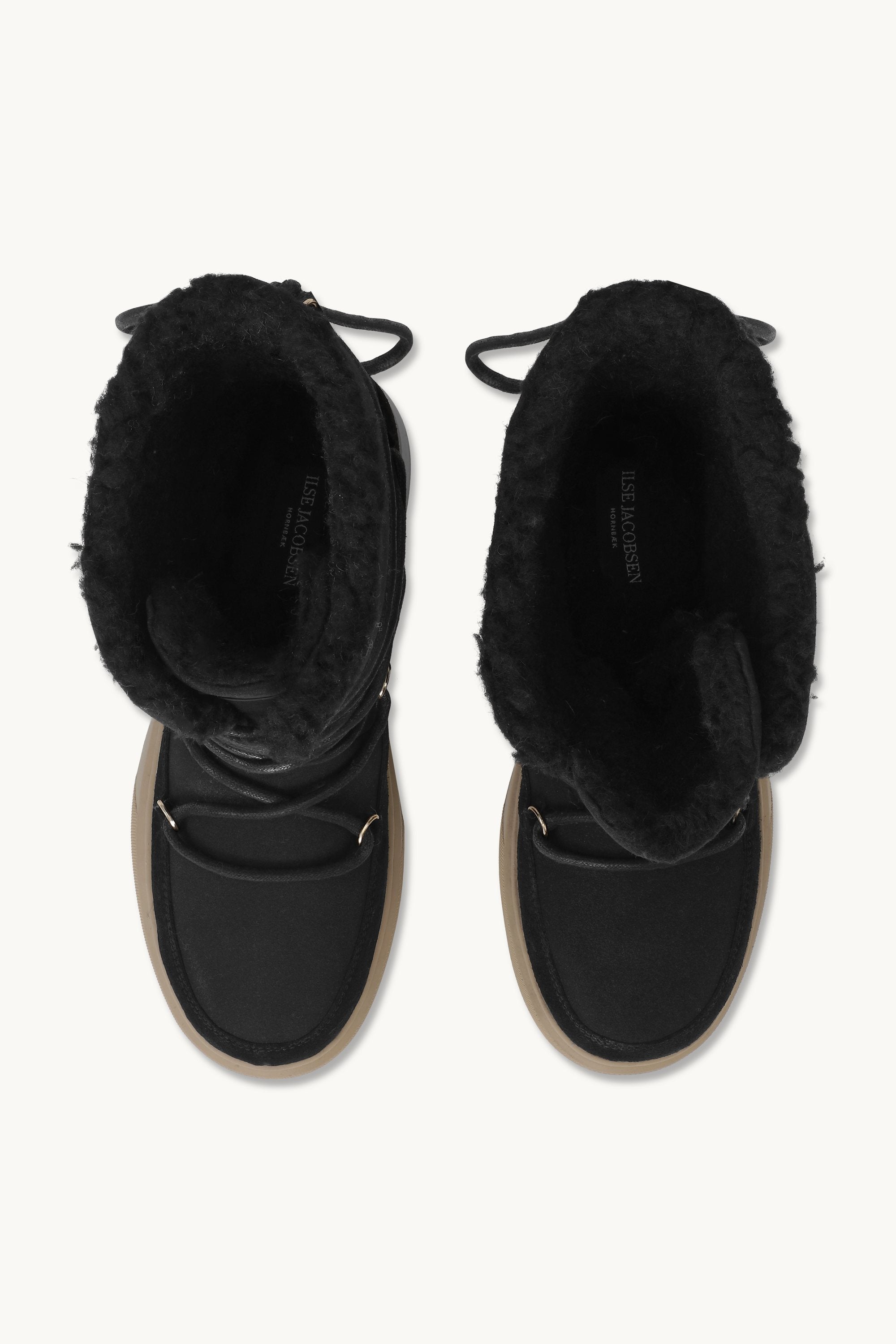 Warm Winter Low Boot - Black Natural
