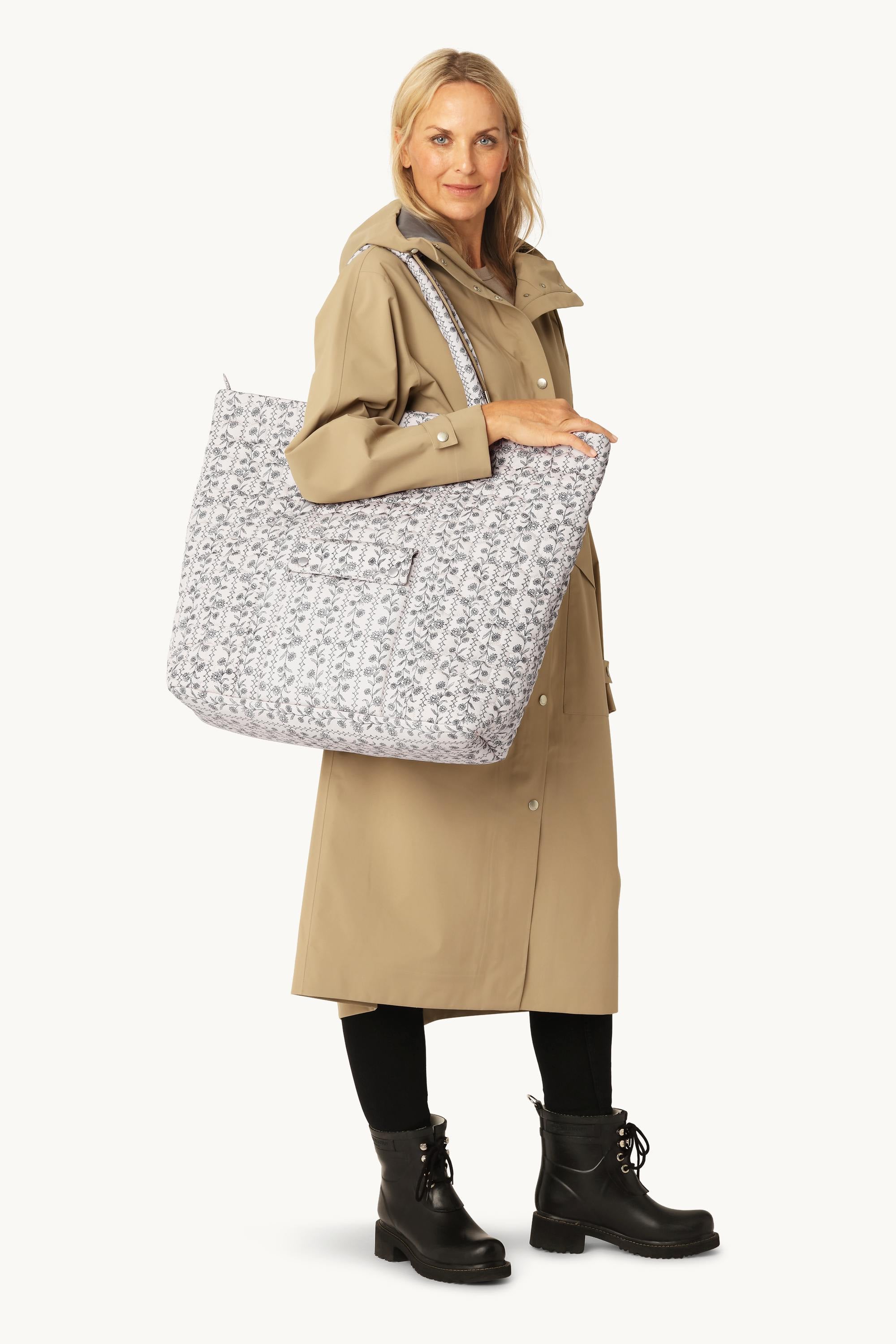 Weekendbag - White Wildflower