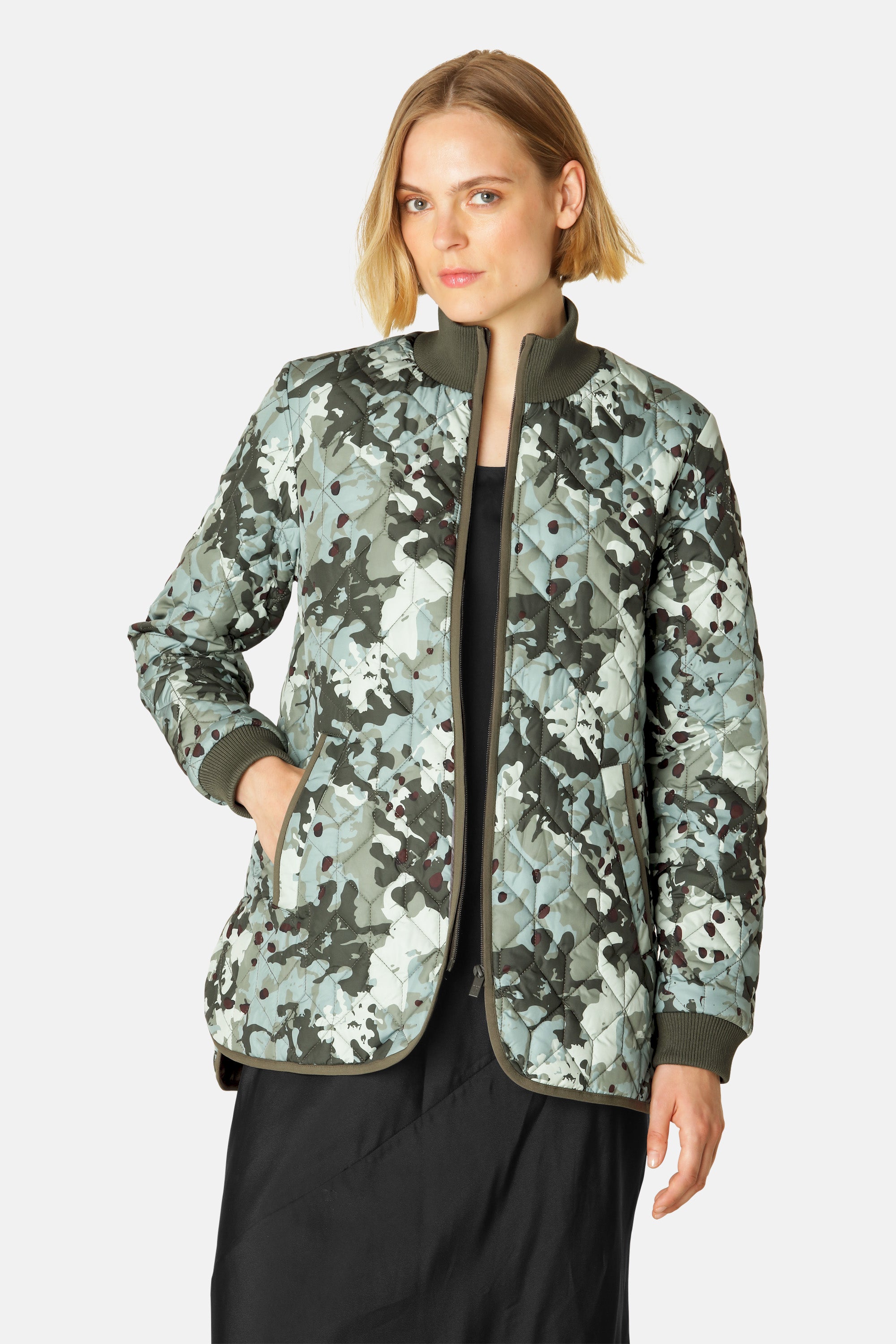 Ilse Jacobsen Hornbæk Outerwear Quilt Jacket Jacket 497 Green Camo