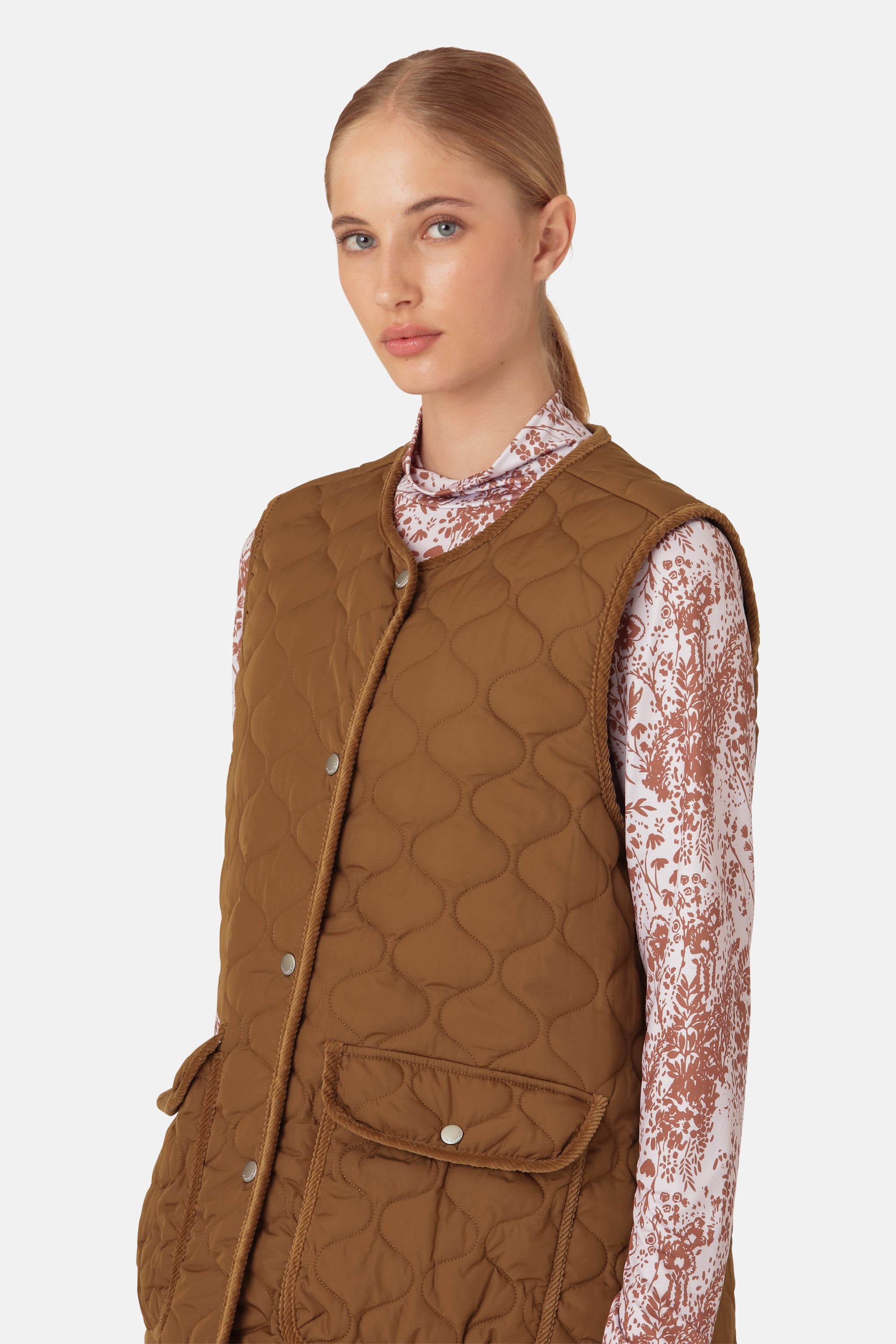 Ilse Jacobsen Hornbæk Outerwear Quilt Long Vest Vest 228 Walnut