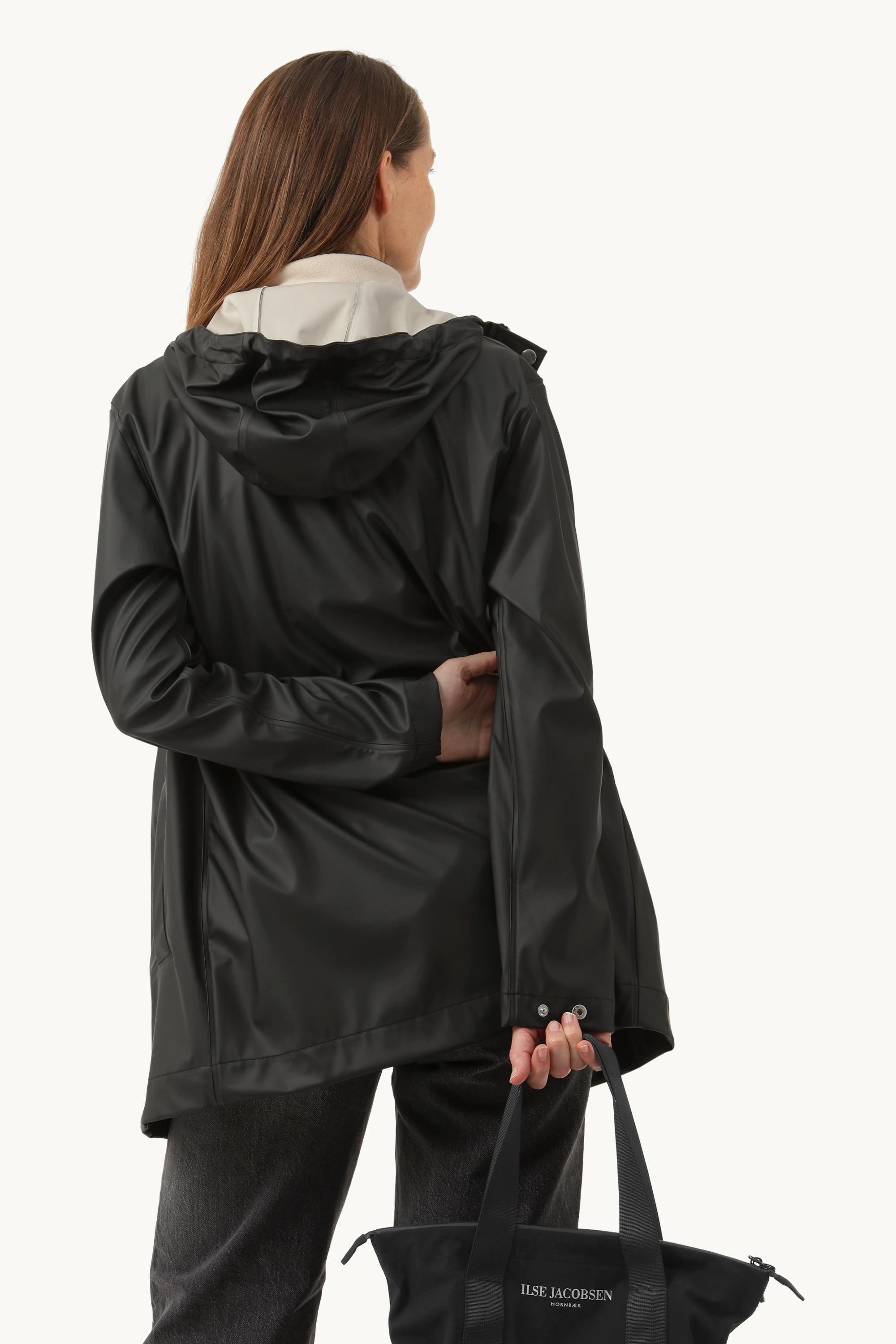 Light Raincoat - Black Beauty