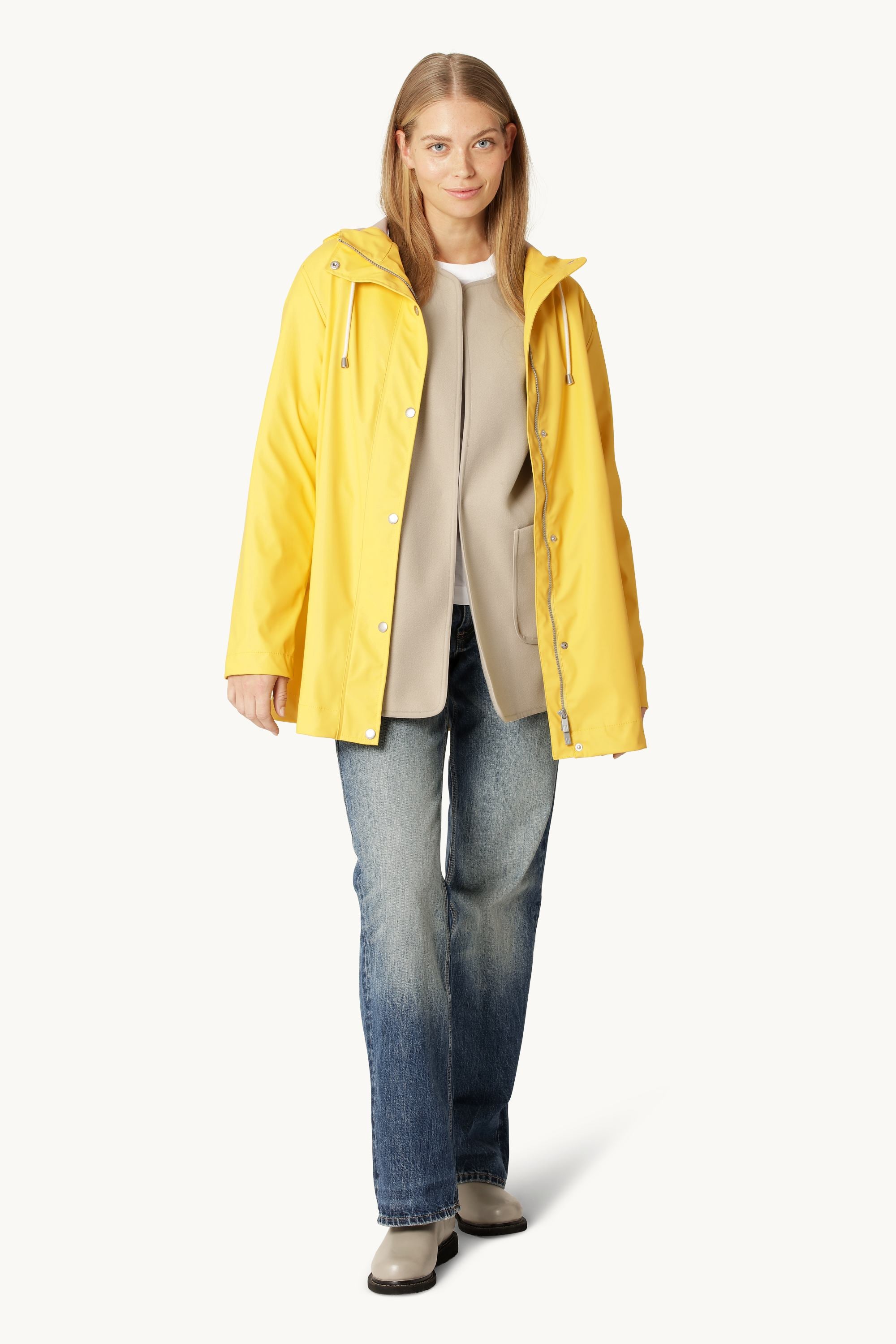 Light Raincoat - Lemon Drop