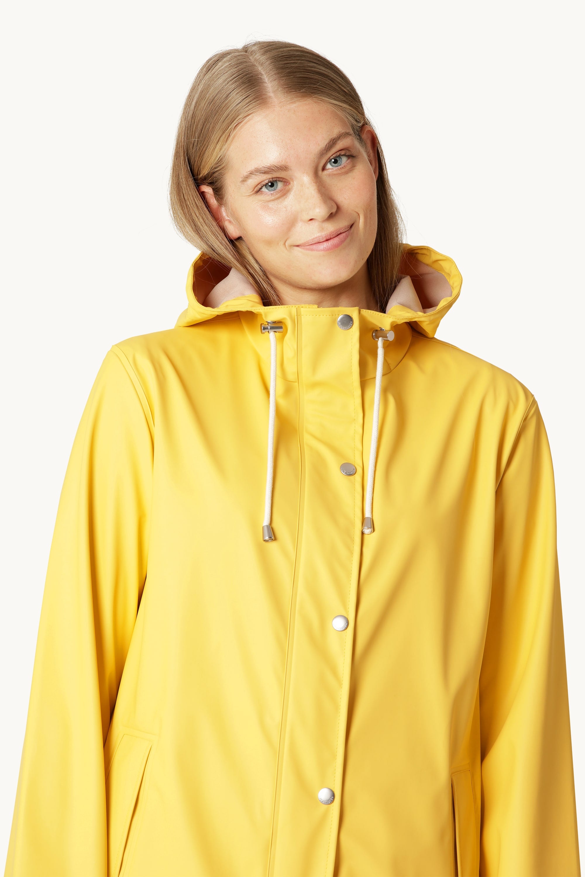 Light Raincoat - Lemon Drop