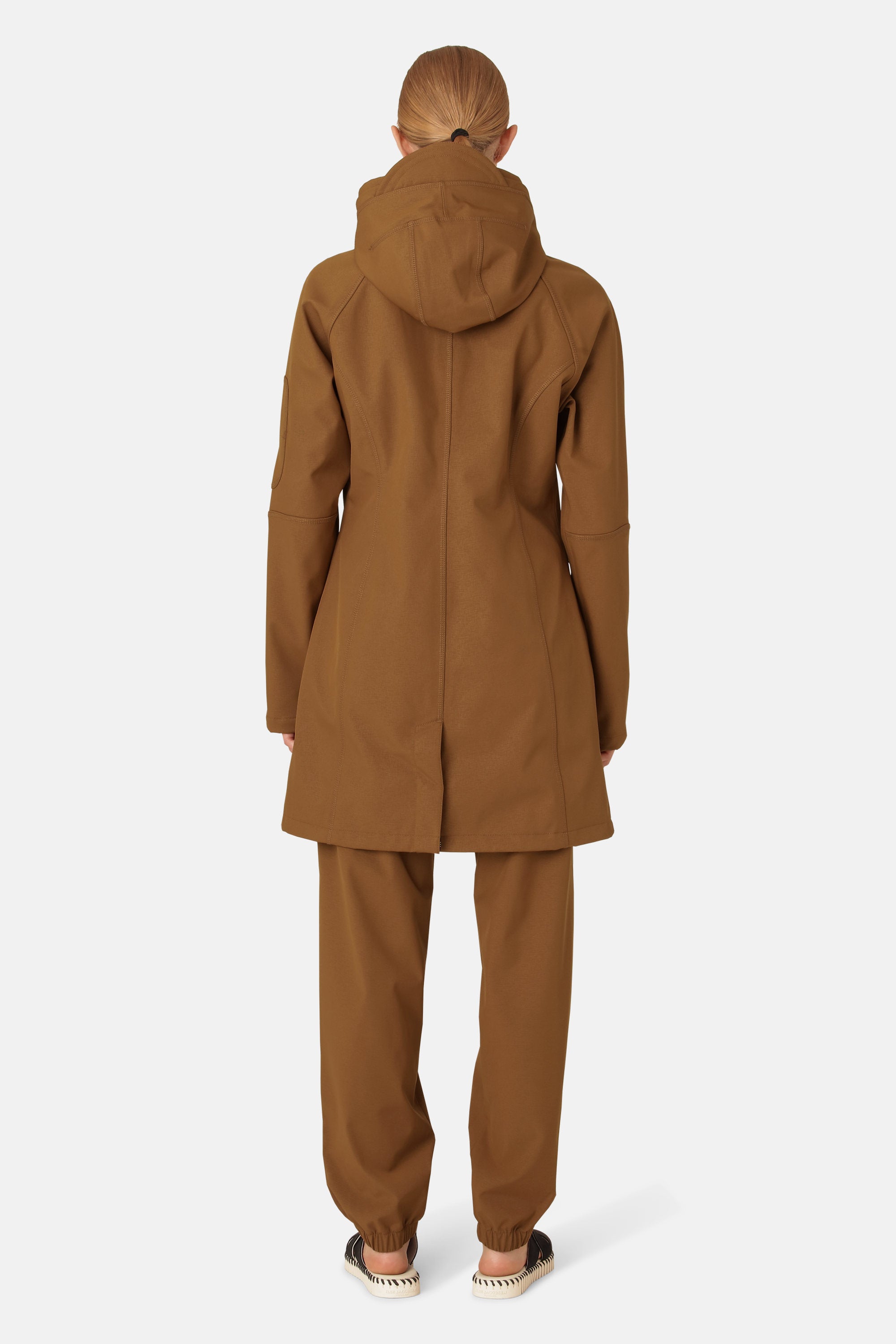Softshell Raincoat - Walnut