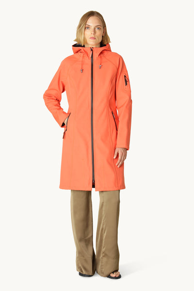 RAIN37L-349_F_300_9b962a0a-