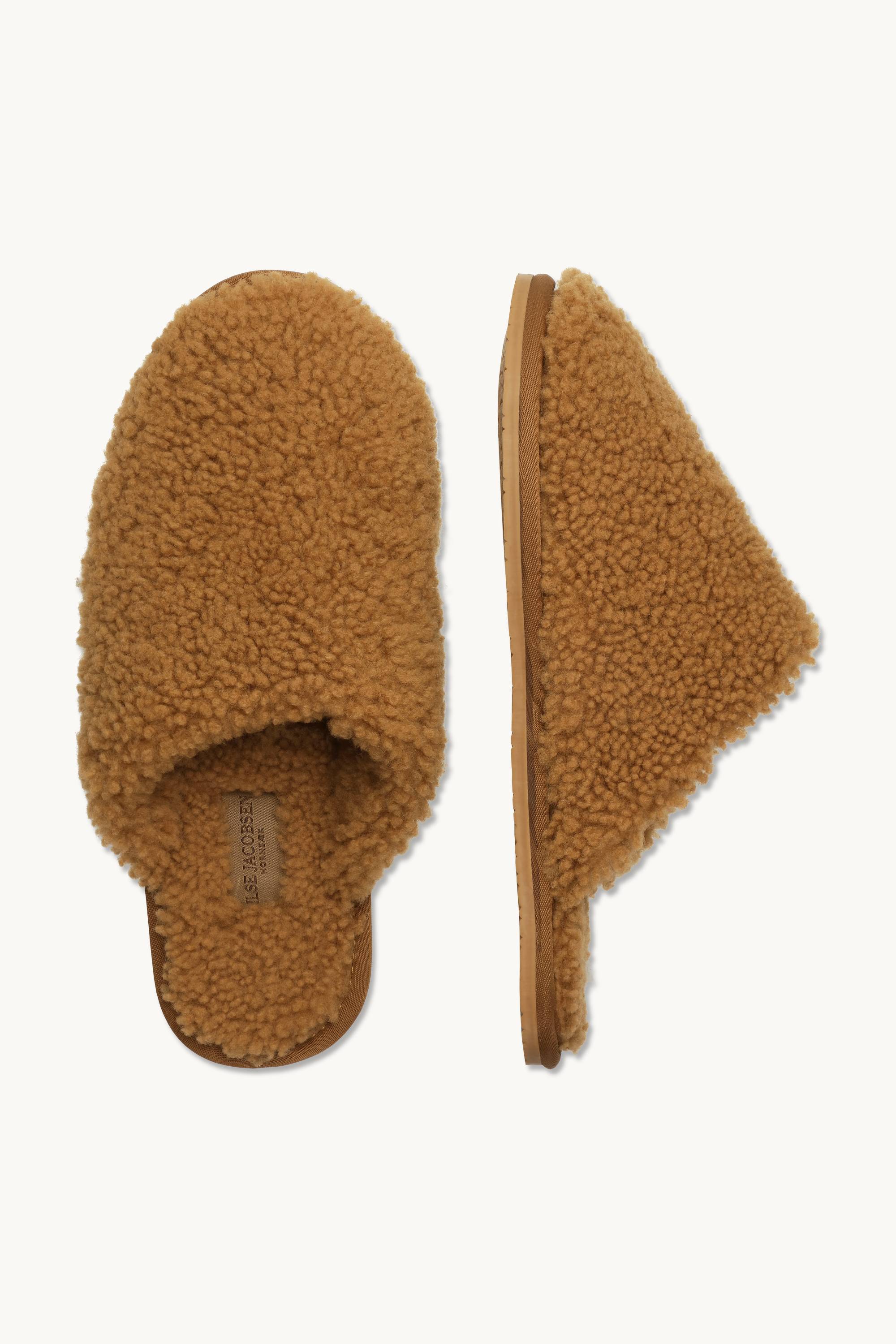 Curly Indoor Slipper - Tannin