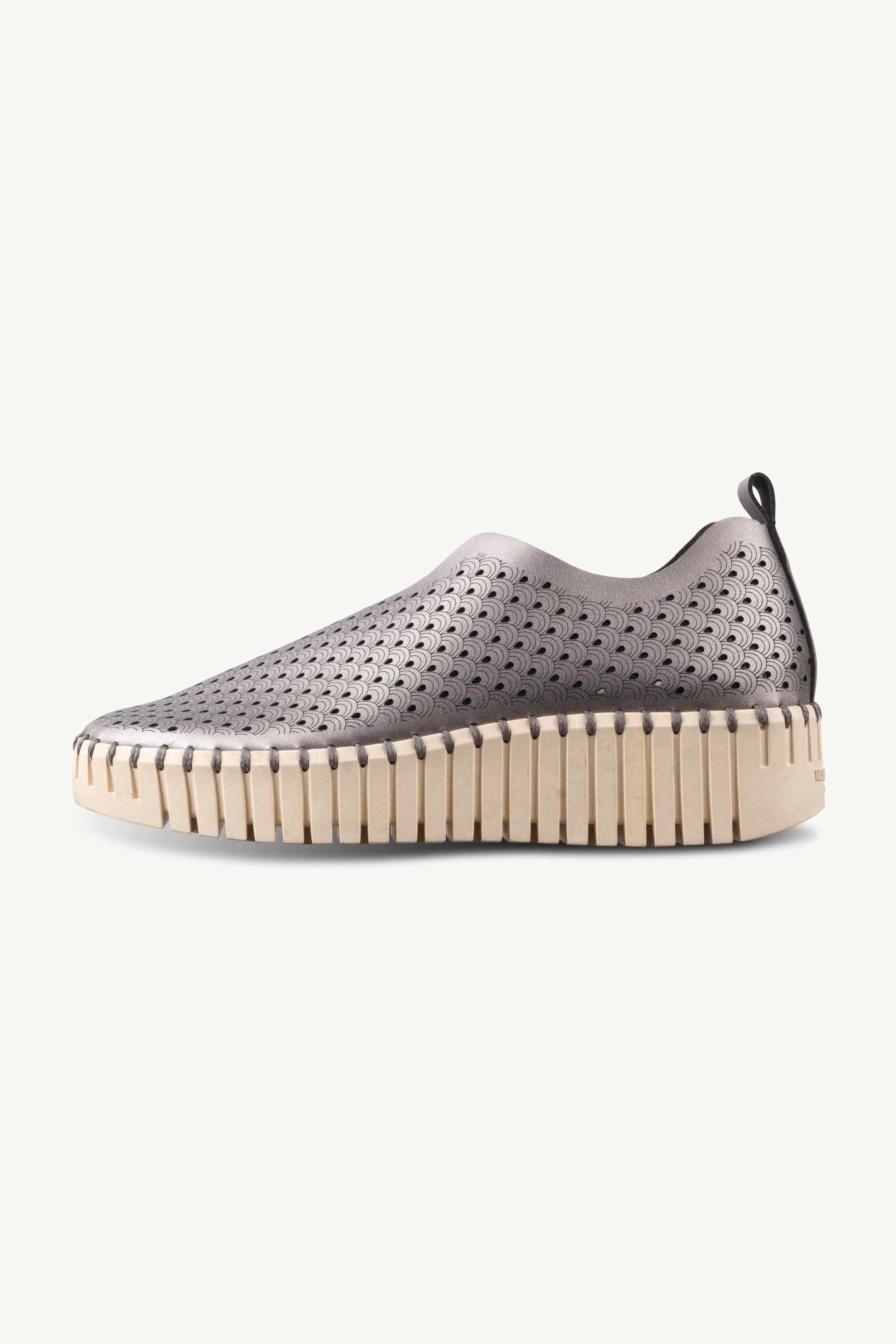 Tulip Slip-On Wedge - Gun Metal Pearled Ivory