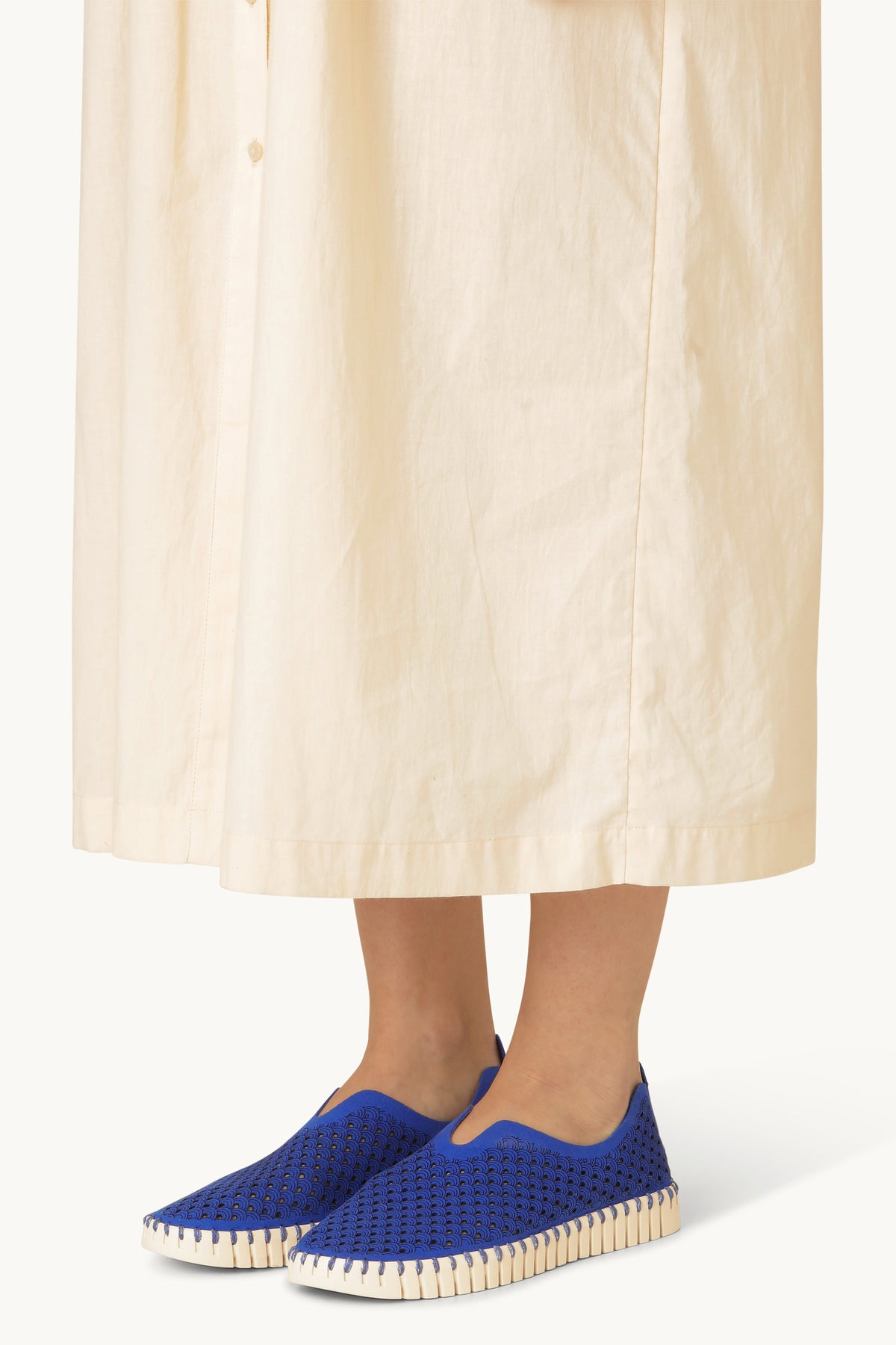 Tulip Shoe - Blue Web