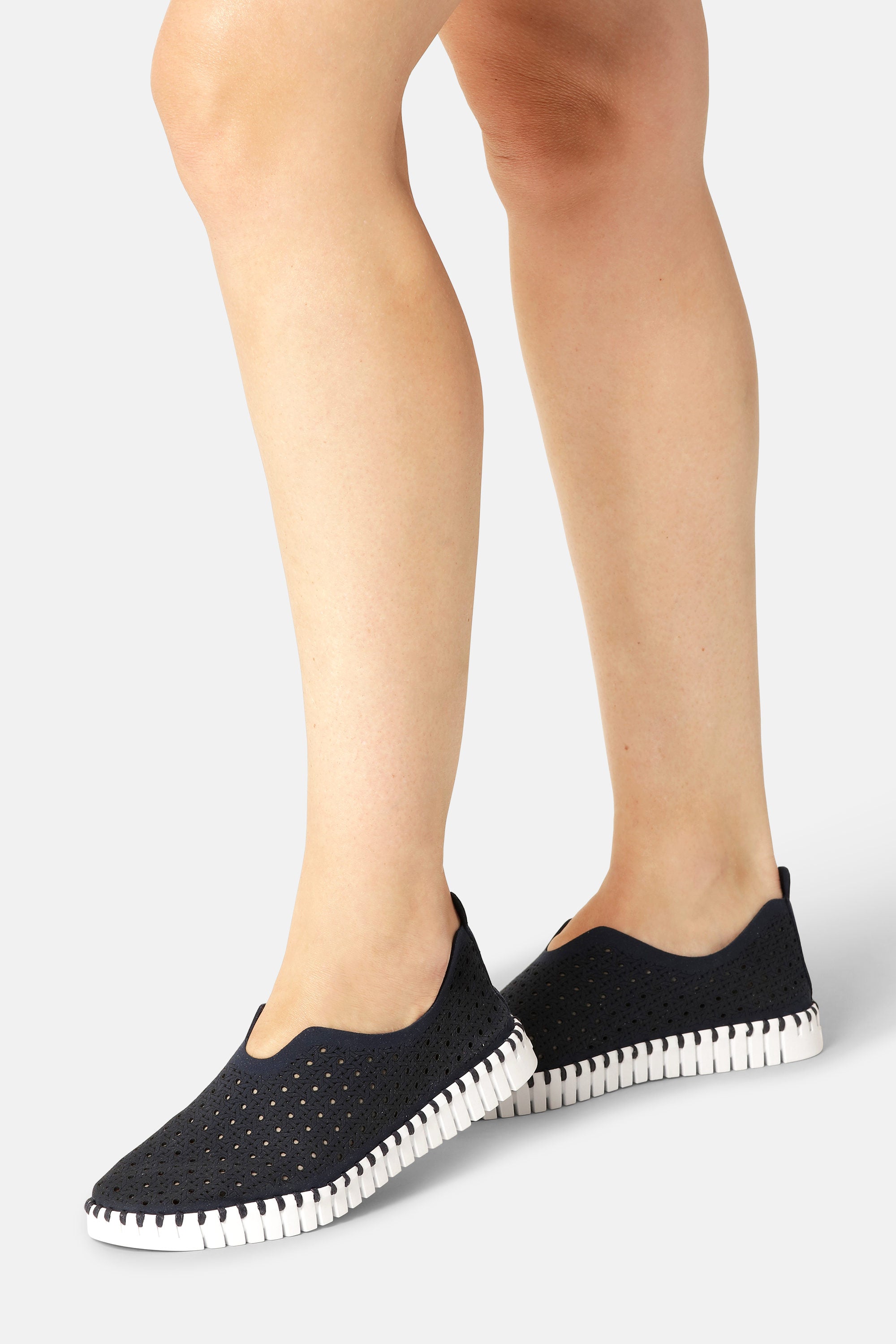 Tulip Flats - Dark Indigo White