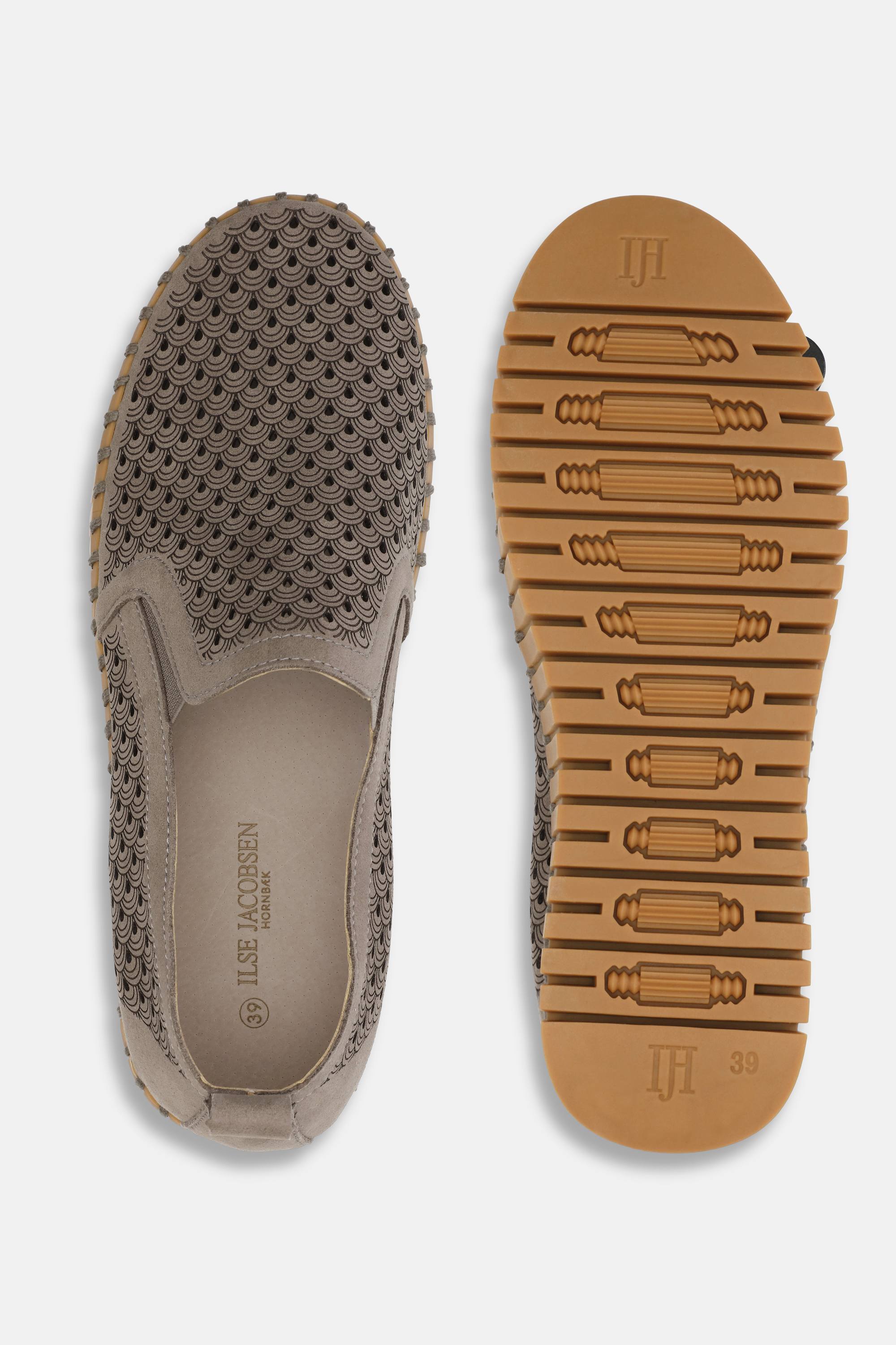 Tulip Slip-On - Wheat Mocca