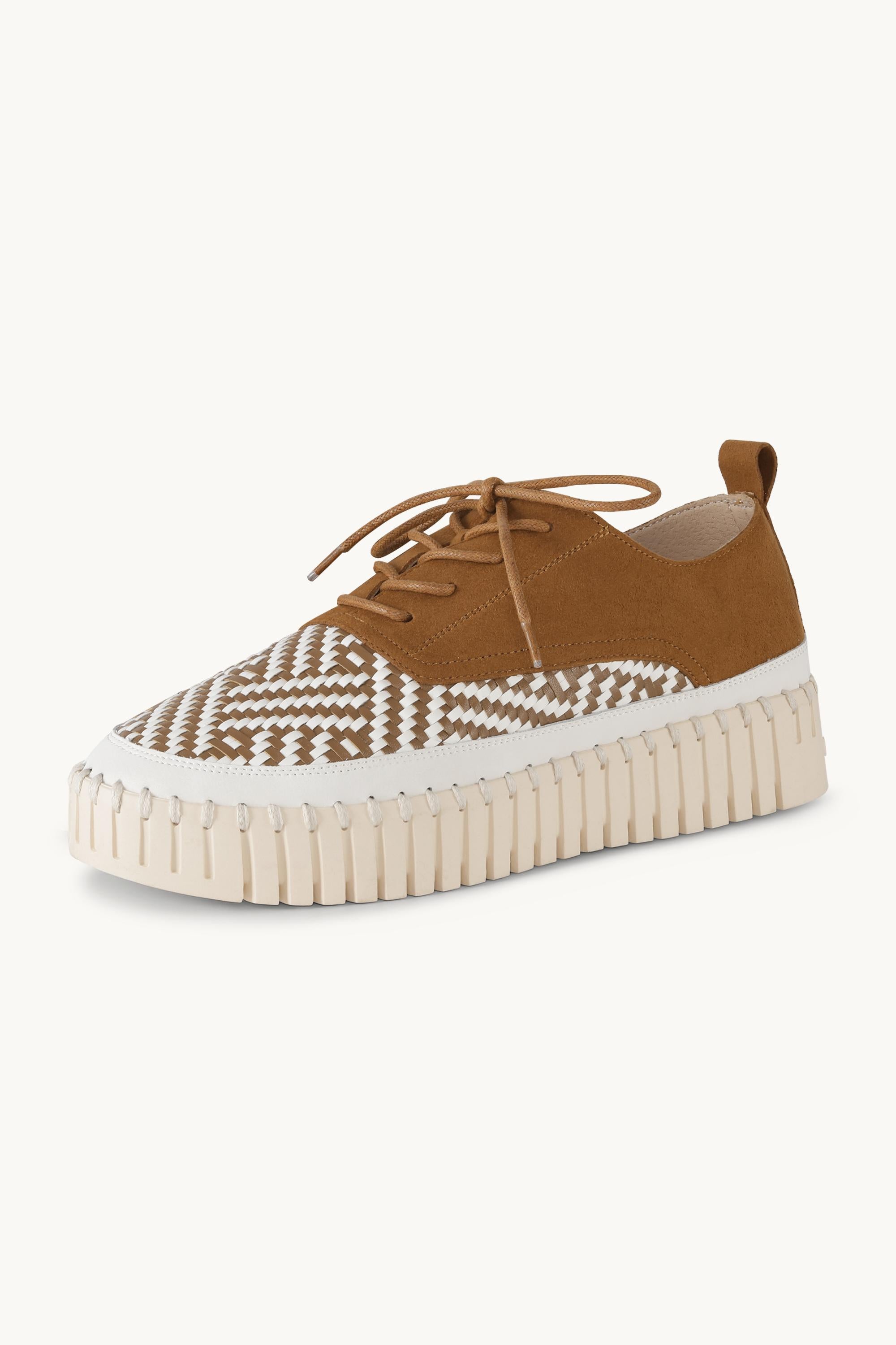 Tulip Flats With Laces - Cashew