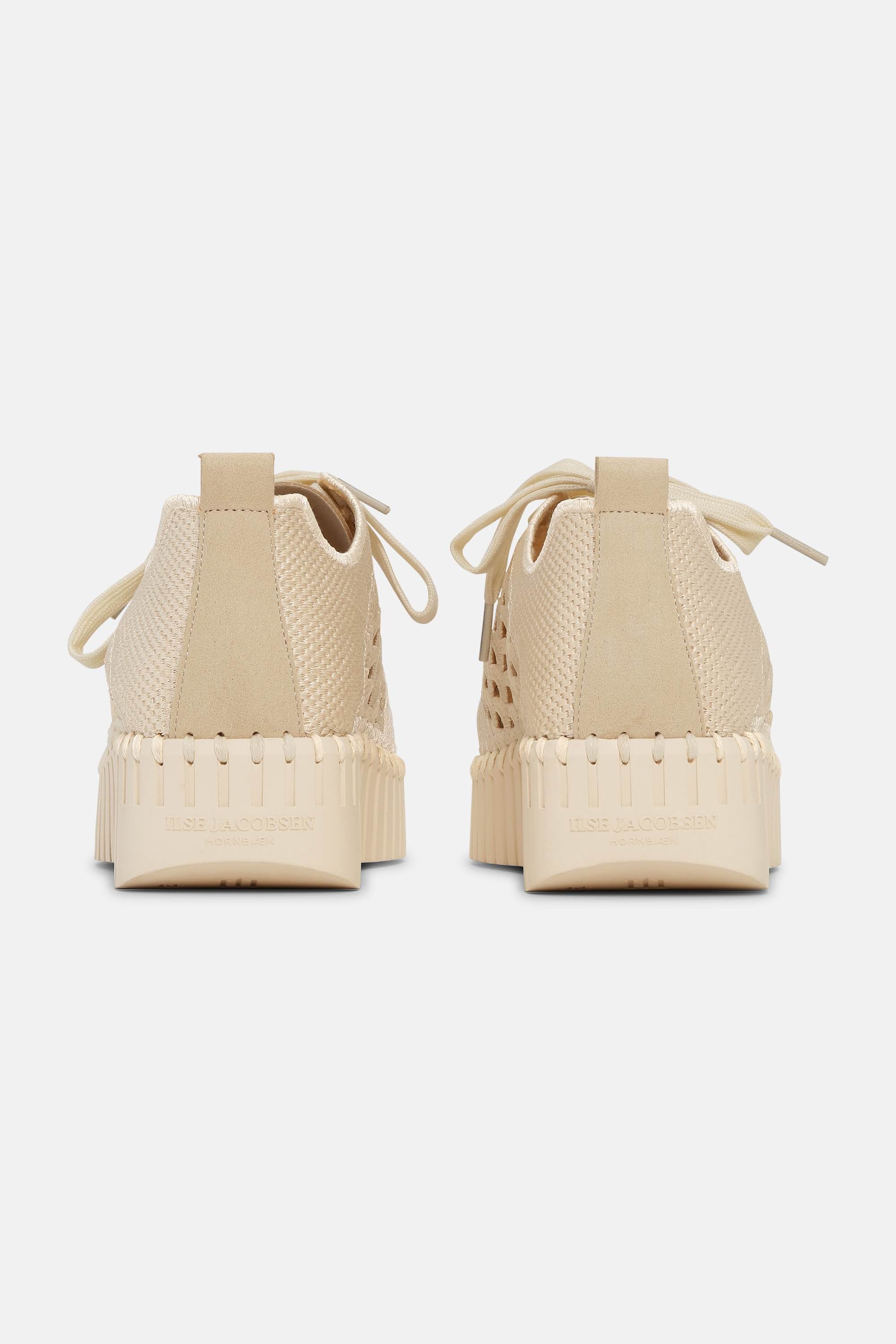 Tulip Embroidery - Kit Pearled Ivory