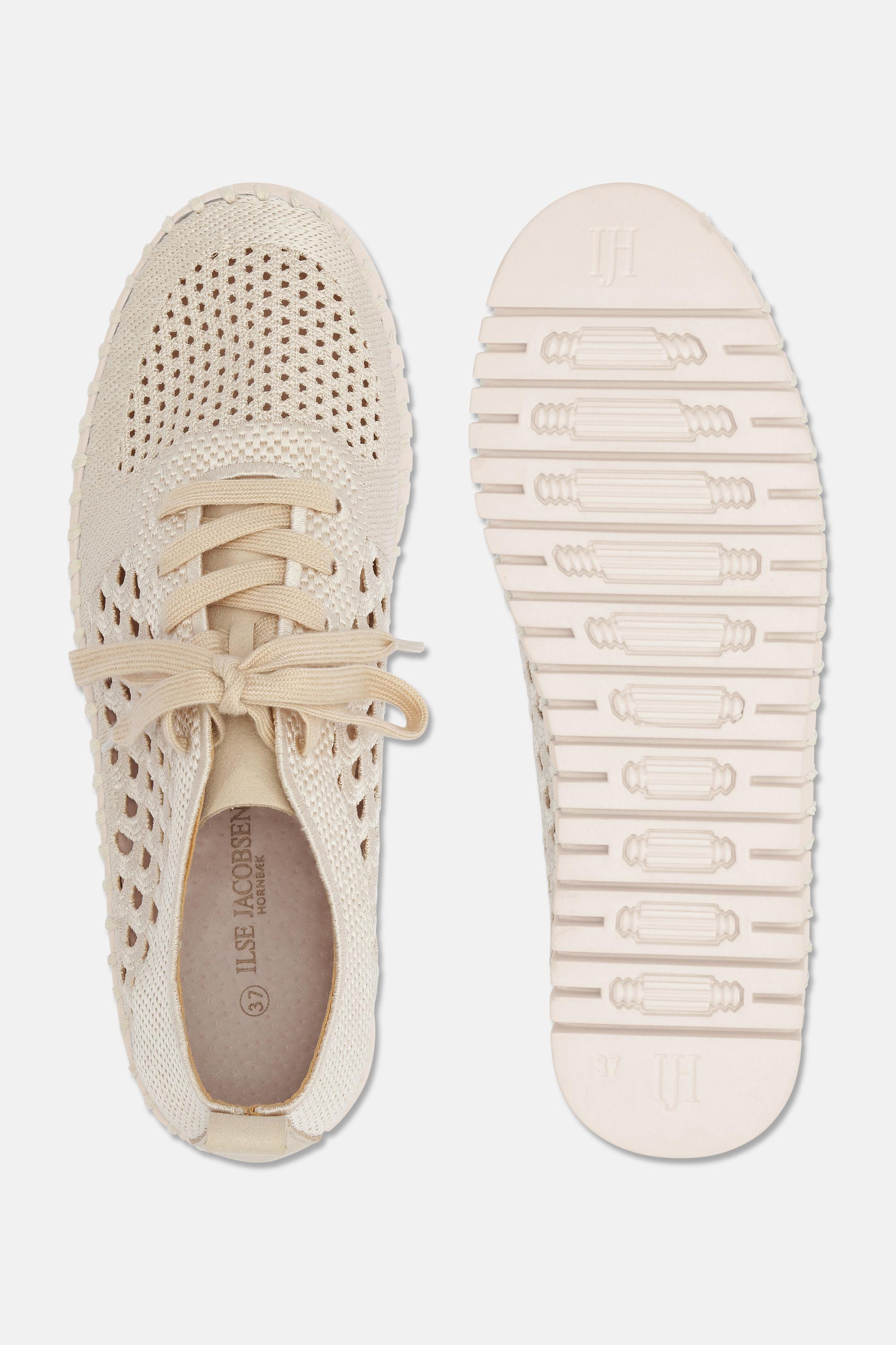 Tulip Embroidery - Kit Pearled Ivory