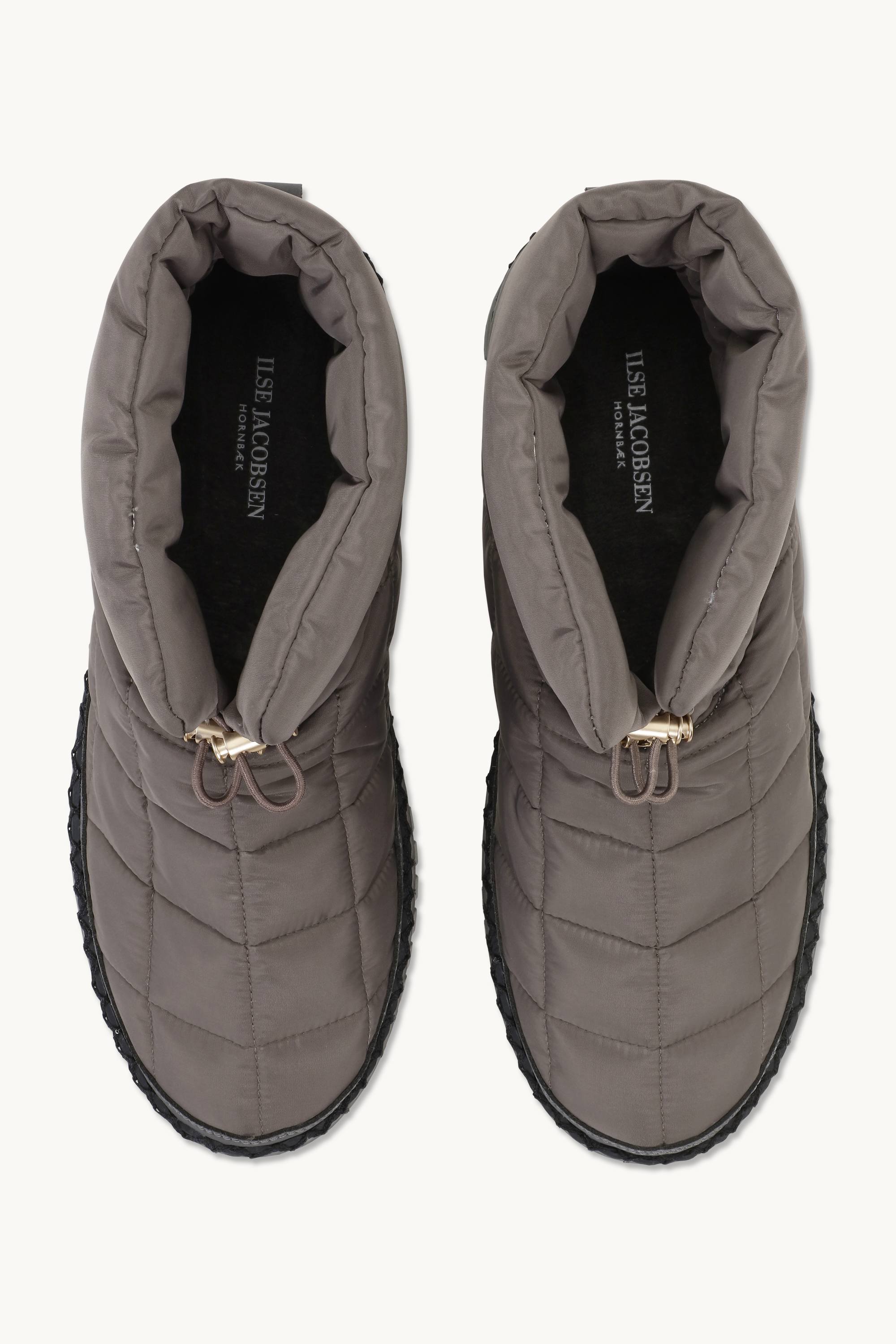 Tulip Padded Winter Boot - Grey Black